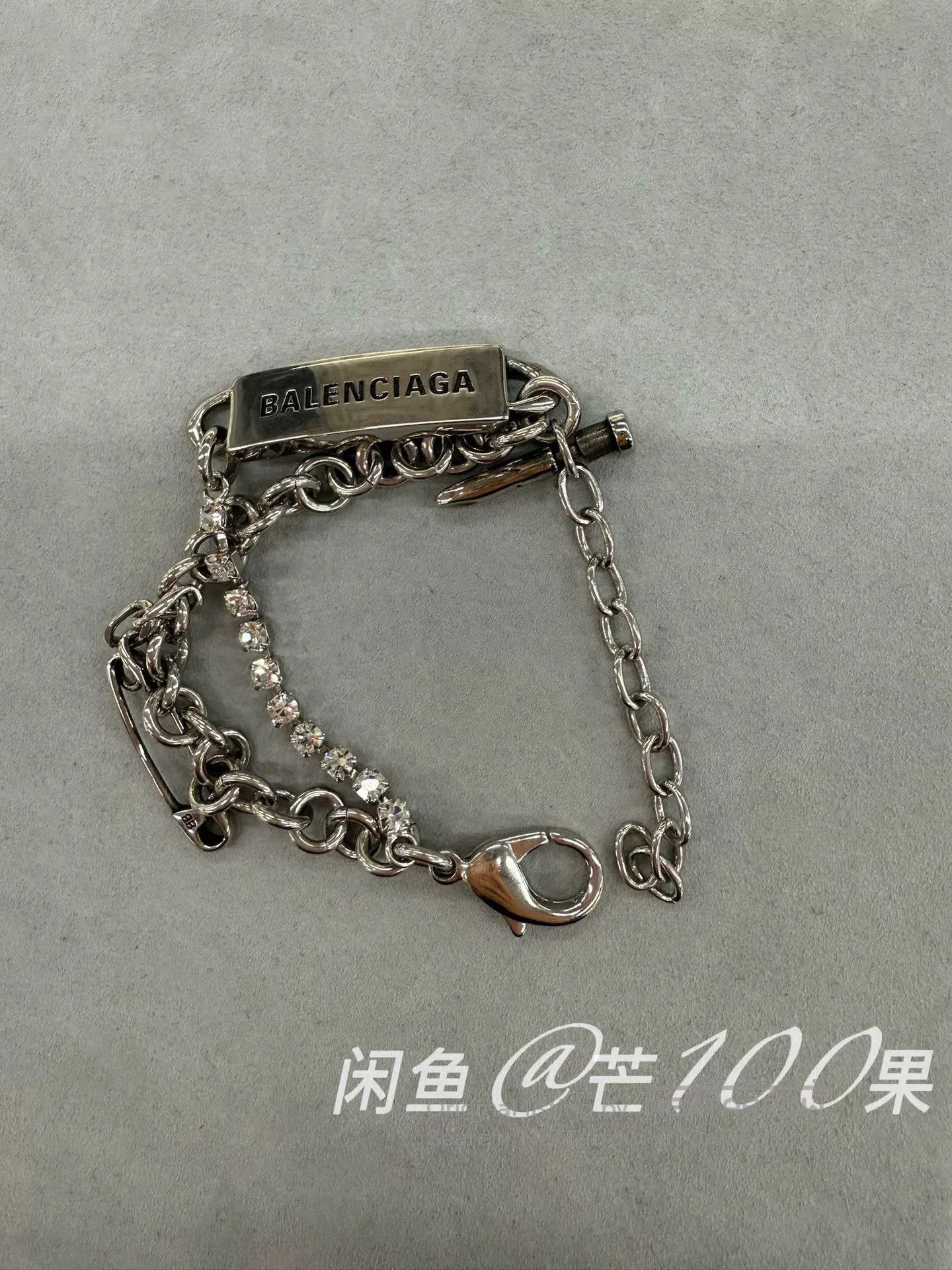 Balenciaga Balenciaga 25 DIY Rhinestone Spliced Bracelet. Size ONE SIZE - 2 Thumbnail