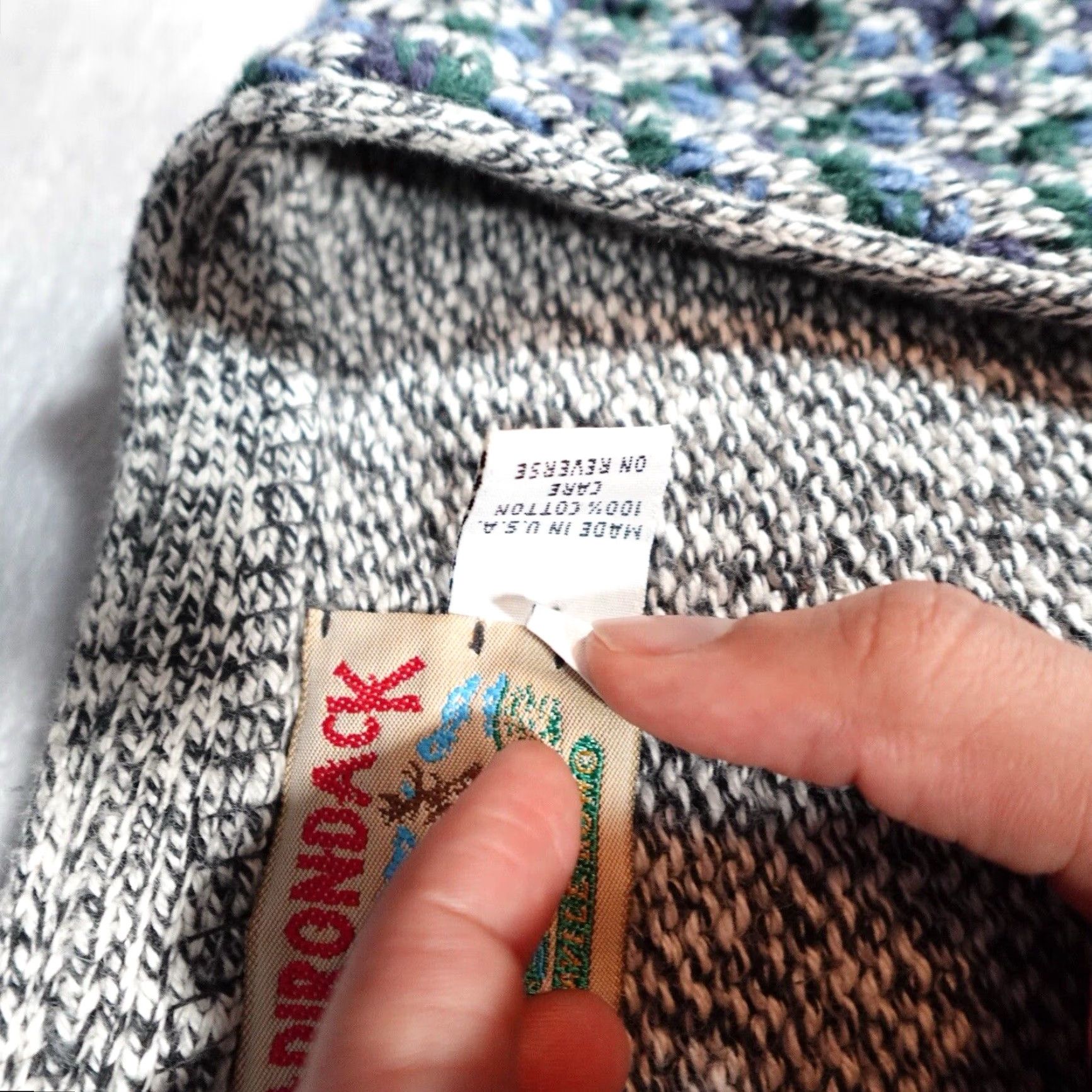 Vintage VINTAGE Savile Row Mens Cardigan Sweater Vest L Cotton Knitted Geometric All Seasons US Theme Size US L / EU 52-54 / 3 - 4 Thumbnail