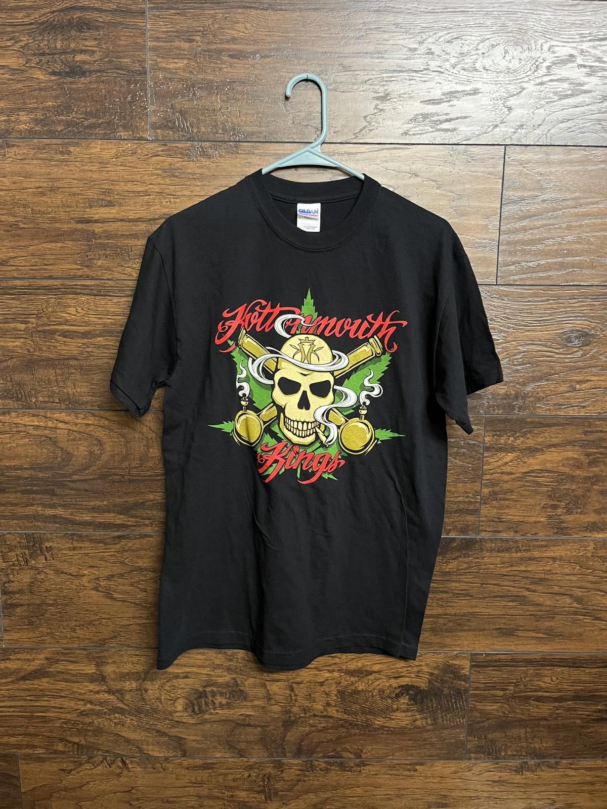 Gildan Kottonmouth Kings Band T-shirt Bongs Merry Christmas Tee Size US M / EU 48-50 / 2 - 1 Thumbnail