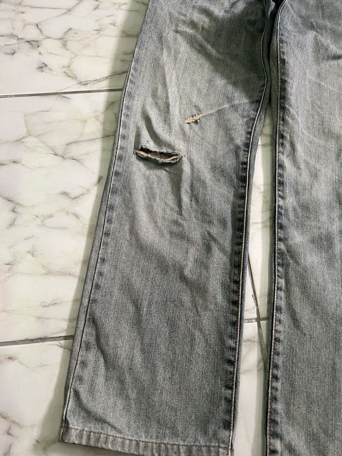 Edwin × If Six Was Nine × Le Grande Bleu (L.G.B.) 💥Baggy💥Vintage Edwin Faded Blue Distress Mud Wash Jean Size US 34 / EU 50 - 3 Thumbnail