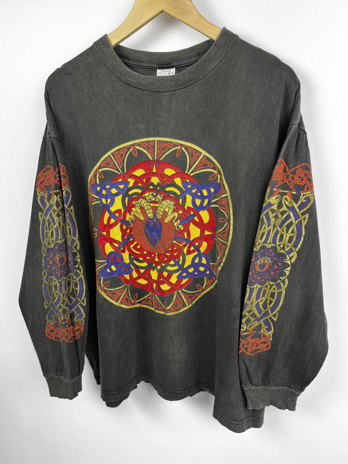 Vintage CELTIC vintage long sleeve 90s black metal Size US XL / EU 56 / 4 - 2 Thumbnail
