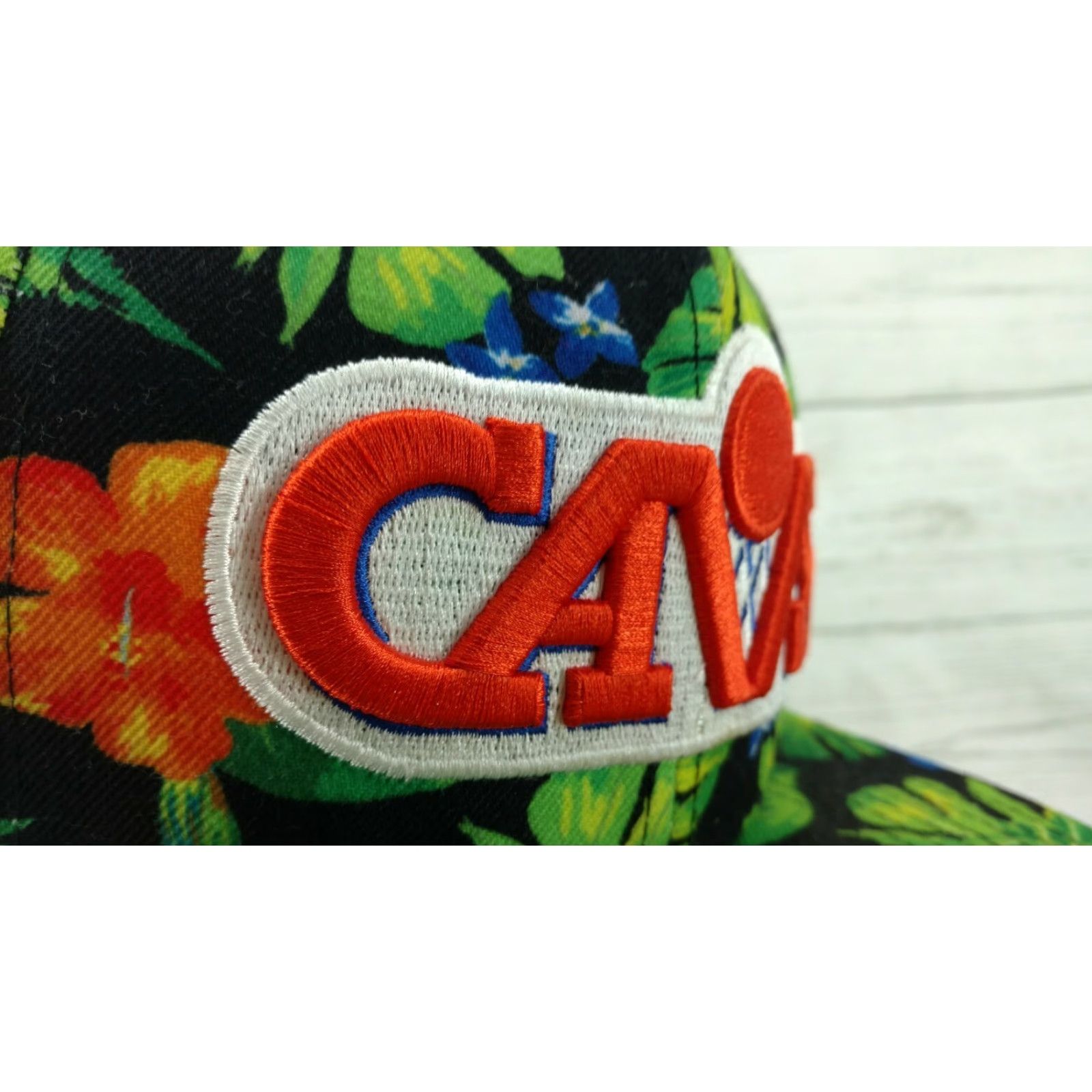 New Era VINTAGE CAVS Cleveland Cavaliers NBA New Era 9Fifty Snapback Floral Tropical Cap Hat Hat Size ONE SIZE - 4 Thumbnail