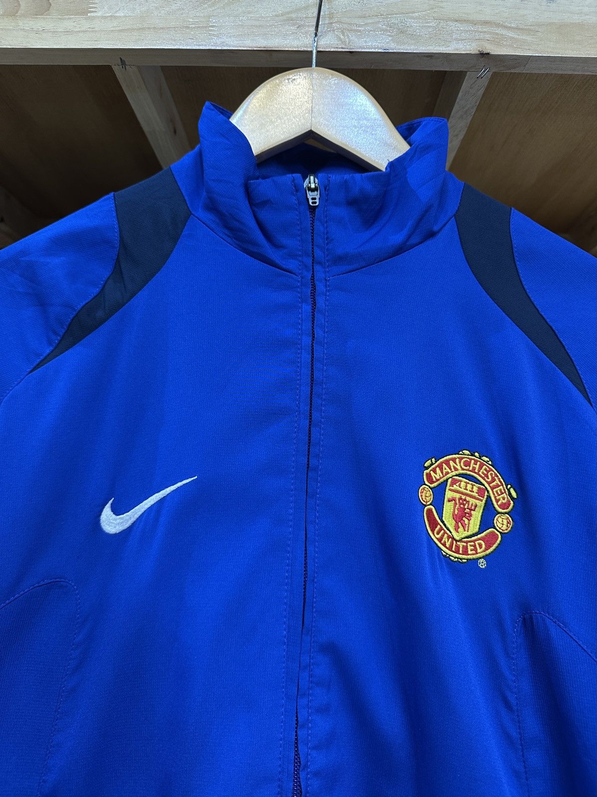 Nike Vintage Manchester United 2005/06 Nike Total 90 Track Jacket Size US M / EU 48-50 / 2 - 3 Thumbnail
