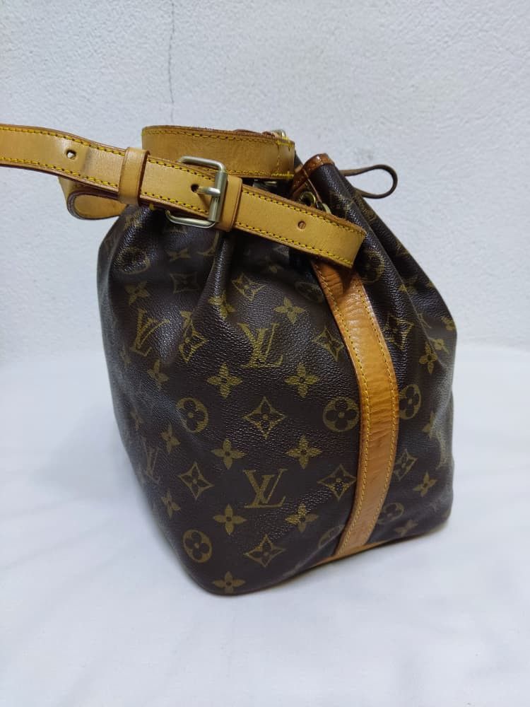 Louis Vuitton Louis Vuitton Monogram Canvas Petit Noe Bag Size ONE SIZE - 10 Thumbnail