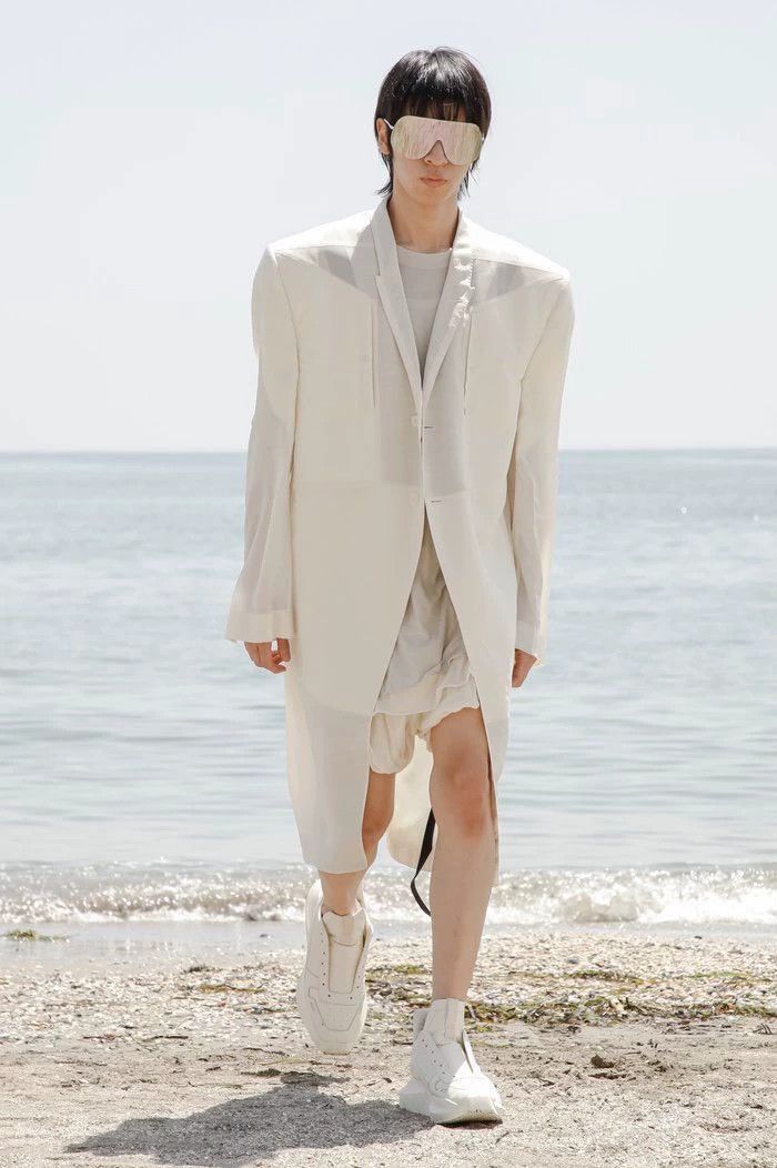 Rick Owens Rick Owens Long shoulder pad coat-2506 Size US L / EU 52-54 / 3 - 5 Thumbnail