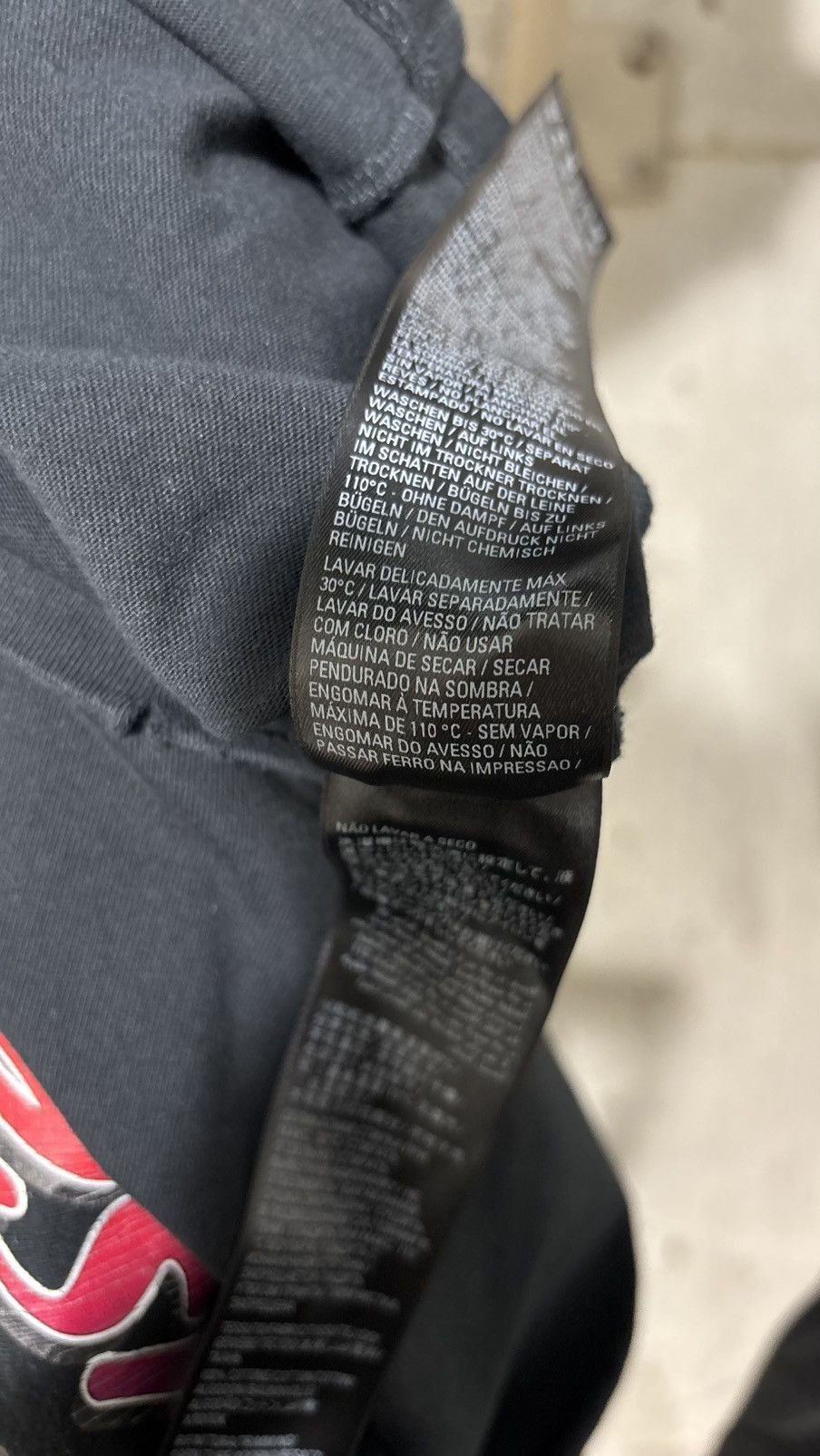 Balenciaga 90% Balenciaga 10% Myself Tee Size US S / EU 44-46 / 1 - 16 Thumbnail