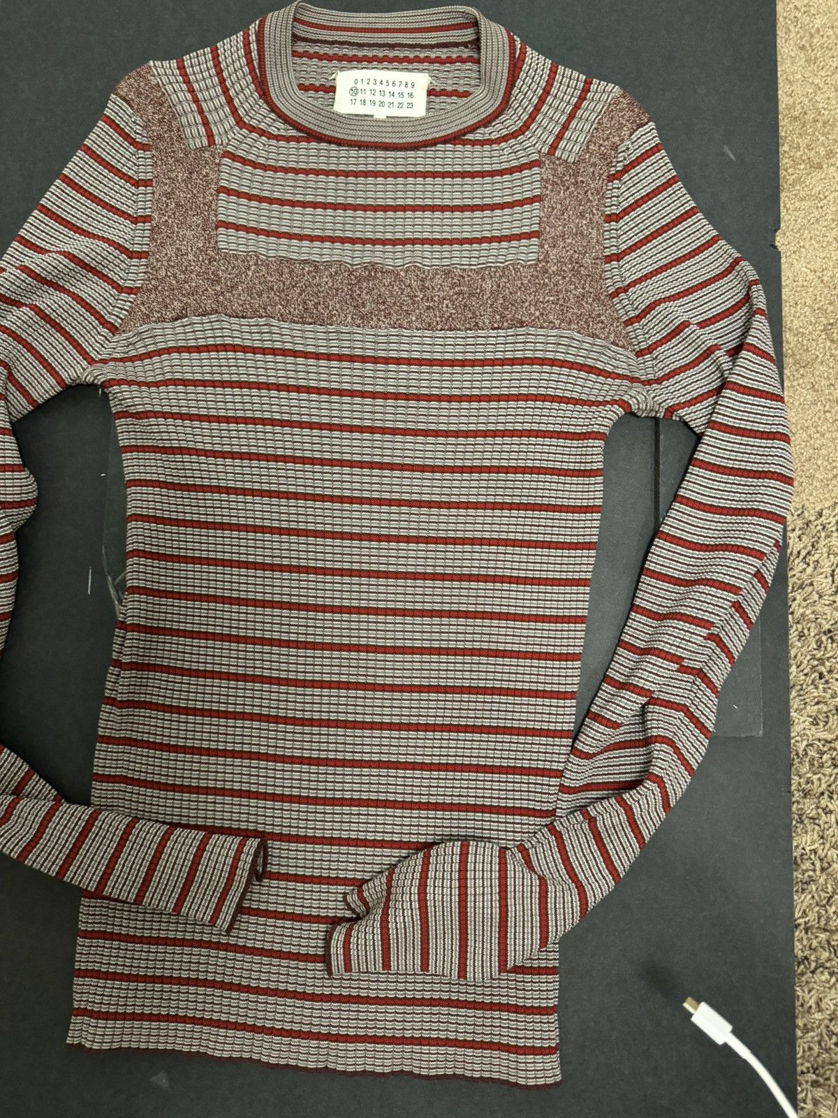 Maison Margiela Maison Margiela knit sweater Size US M / EU 48-50 / 2 - 1 Thumbnail