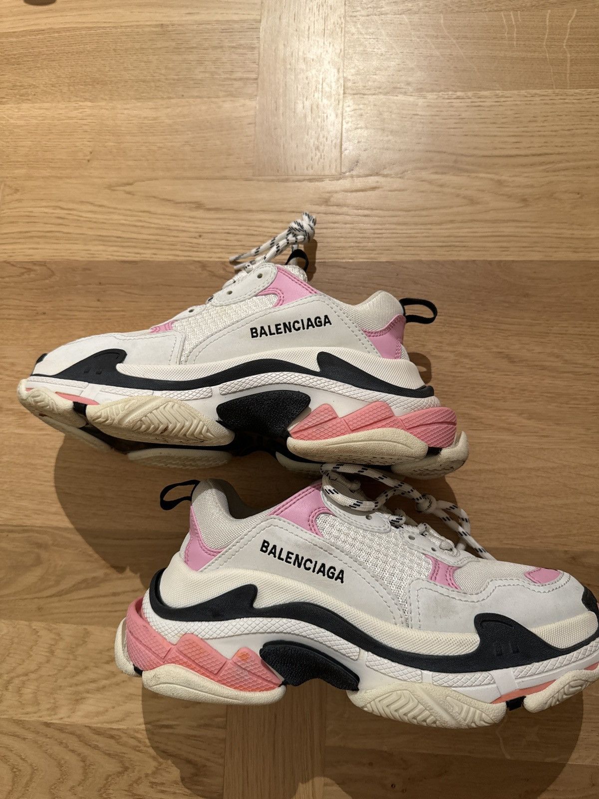 Balenciaga Balenciaga Triple S sneaker Size US 7 / IT 37 - 2 Thumbnail