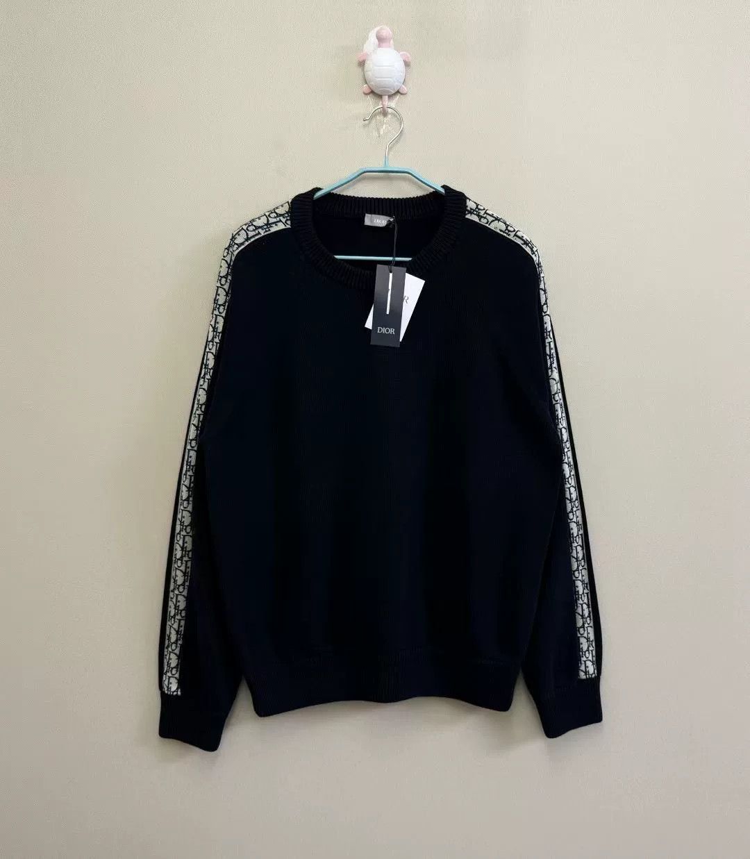 Dior dior black blue logo sweater with tags Size US XXL / EU 58 / 5 - 1 Thumbnail