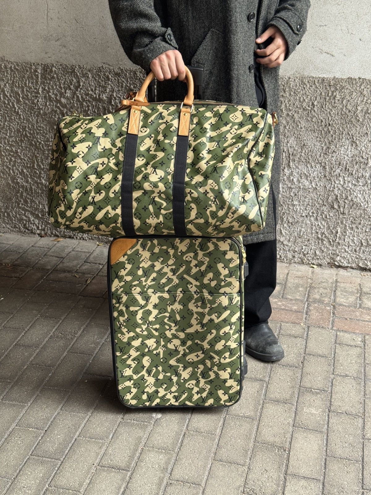 Louis Vuitton × Takashi Murakami Louis Vuitton x Takashi Murakami Keepall Monogramouflage Size ONE SIZE - 13 Thumbnail
