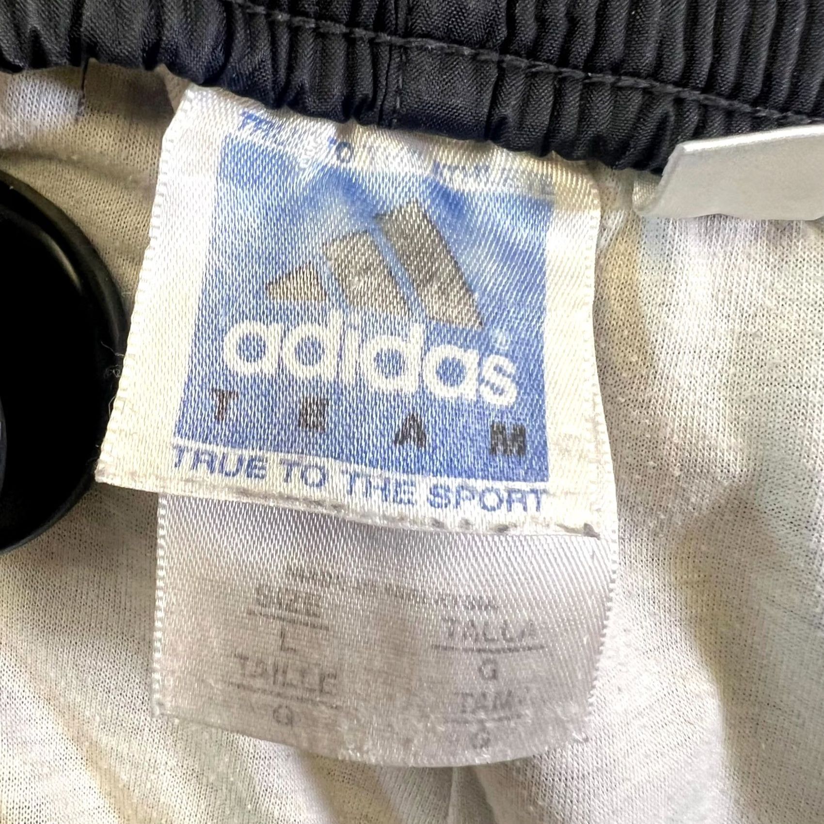 Adidas VINTAGE Adidas Track Pants Mens Large Black Side Snap Button Performance Size US 33 - 6 Thumbnail