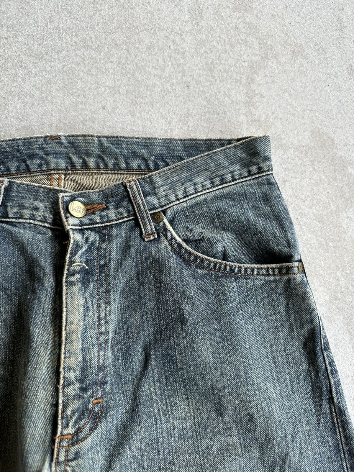 Lee OFFER ACCEPT🩸Vintage LEE Ripped Jean Distressed Denim Pants Size US 31 - 4 Thumbnail
