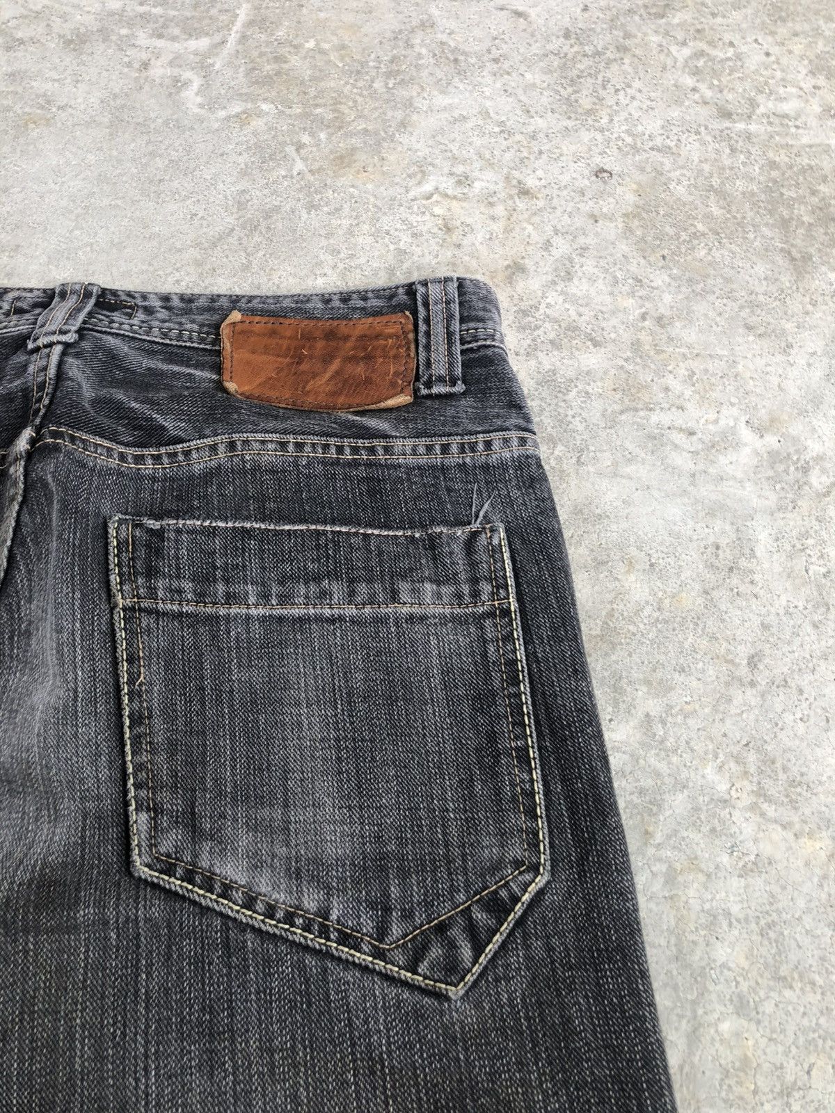 If Six Was Nine Japanese Johnbull Flared Jeans Distressed Denim Size US 32 / EU 48 - 16 Thumbnail