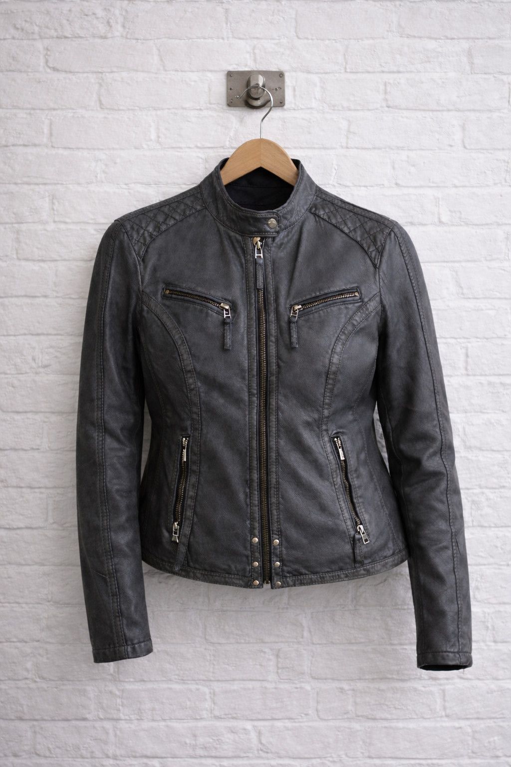 Other Oakwood OKWD Women’s Leather Jacket Grey Size L Size L / US 10 / IT 46 - 1 Thumbnail