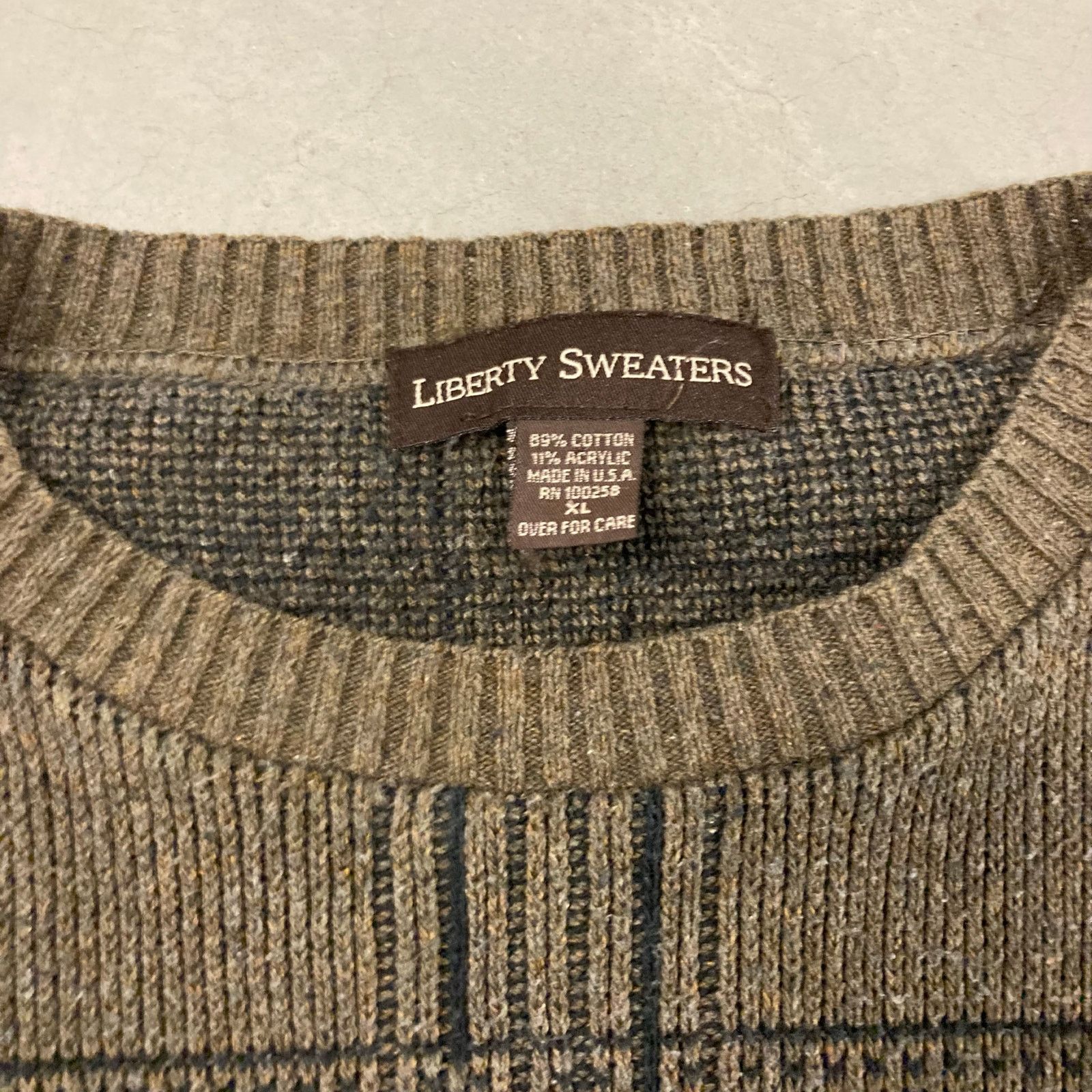 Vintage vintage patterned Liberty sweater Size US XL / EU 56 / 4 - 4 Thumbnail