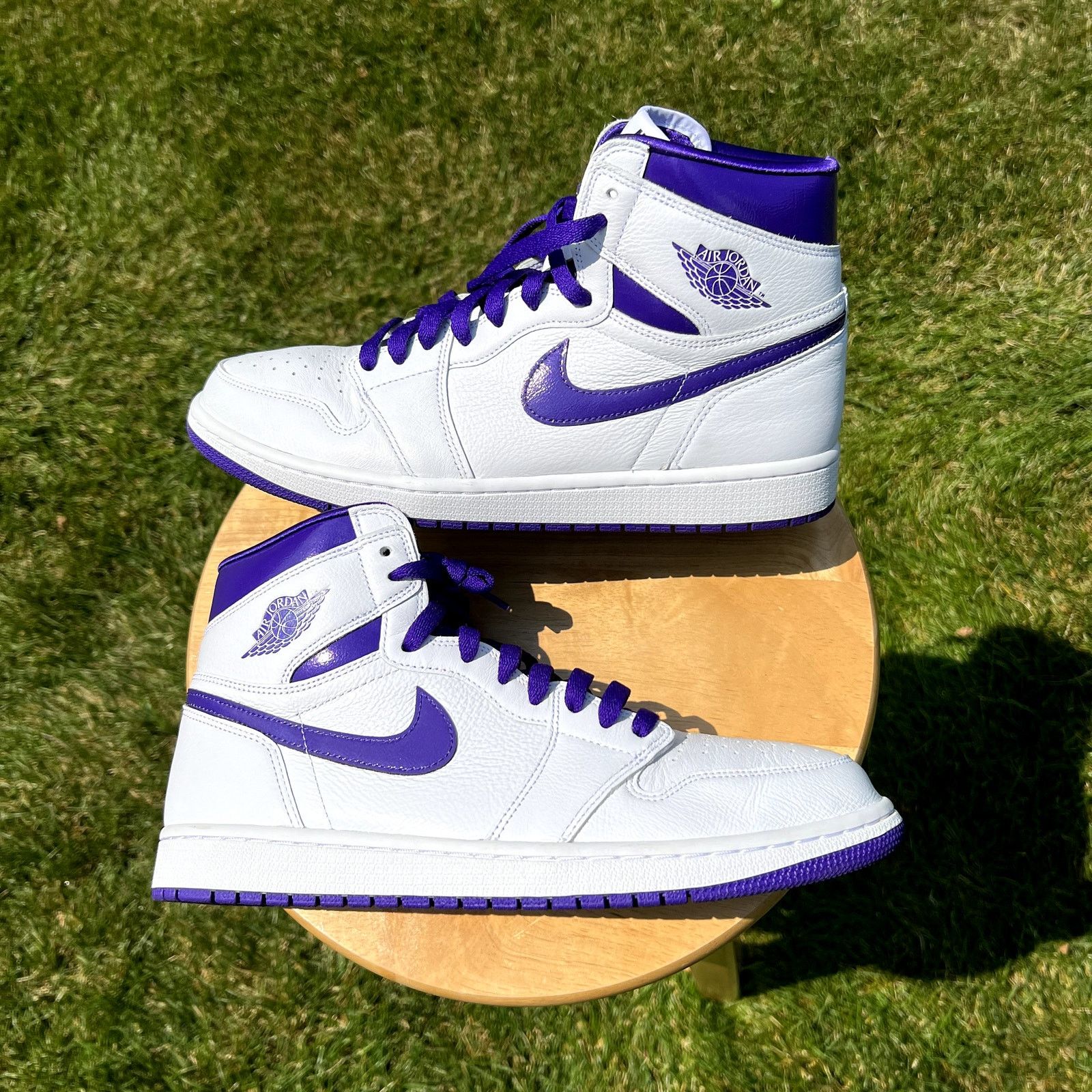 Jordan Brand × Nike Size 11.5 - Air Jordan 1 High OG Court Purple Women's Shoes Size US 11.5 / IT 41.5 - 1 Thumbnail