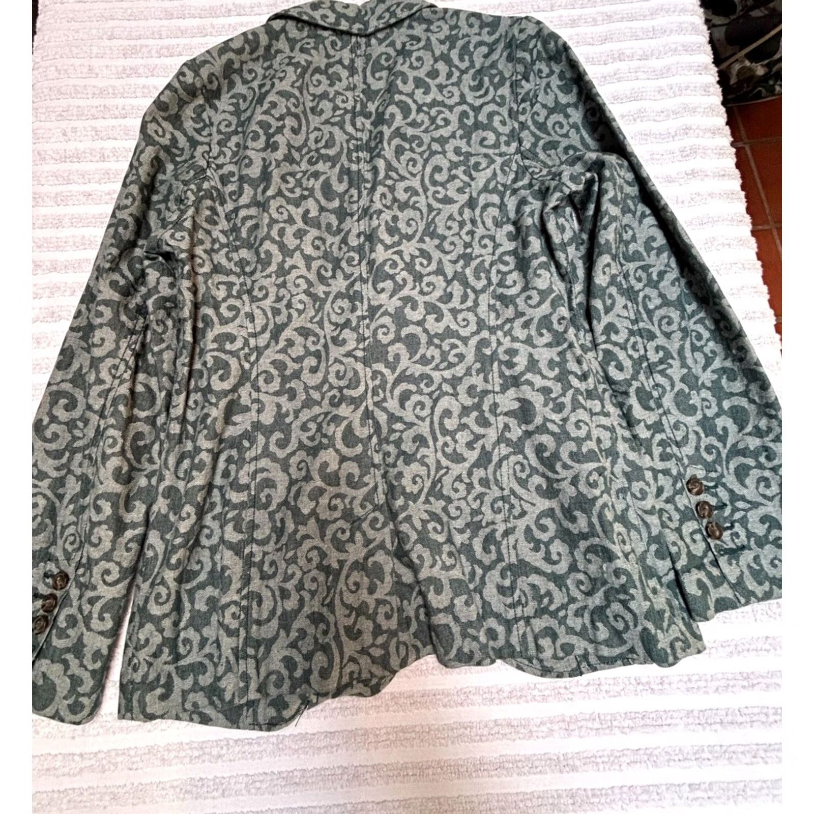 Isaac Mizrahi Isaac Mizrahi Live Blazer Jacket Single-Breasted Damask Green Size 8 Women’s Short Sleeve Button Front Workwear Shirt 8 Mens? Size M / US 6-8 / IT 42-44 - 8 Thumbnail