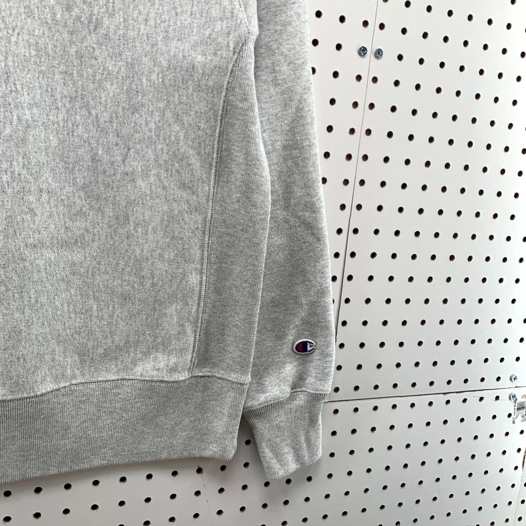 Champion VINTAGE Champion Reverse Weave Sweatshirt Mens Small Gray Pullover Crewneck 70s Retro Gray Sweatshirt Mens Small 70s Retro Logo Size S / US 4 / IT 40 - 5 Thumbnail