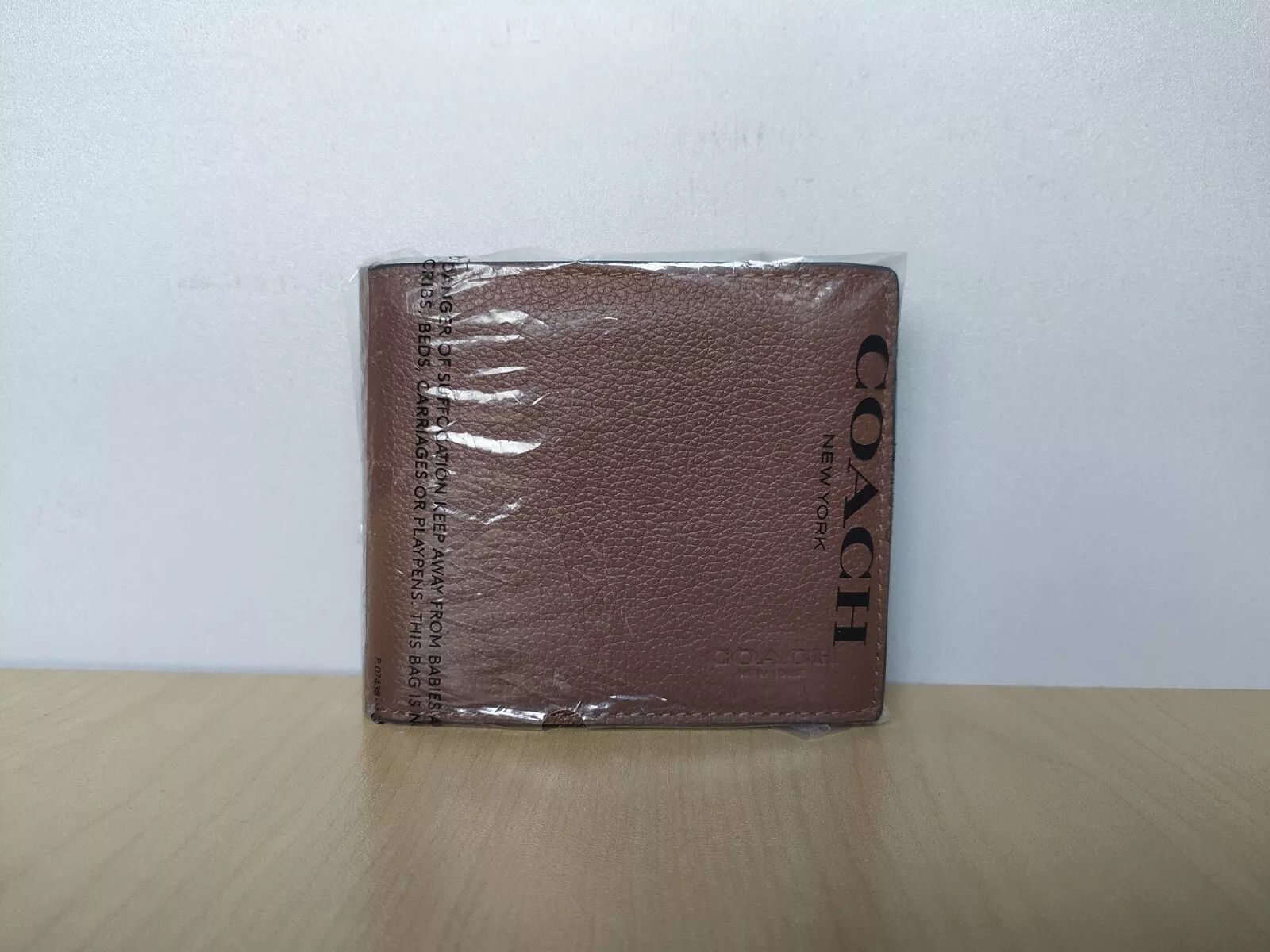 Coach Coach 3 - IN - 1 Leather Wallet T 0520 Size ONE SIZE - 2 Thumbnail