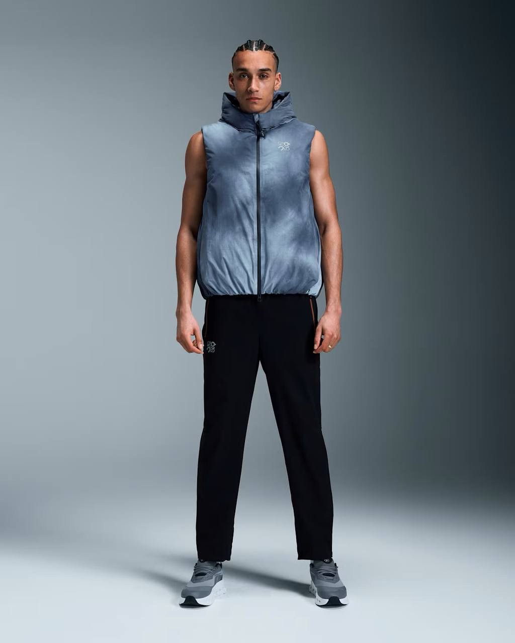 Loewe × On Loewe x On Blue Multicolor Puffer Vest Size M Size US M / EU 48-50 / 2 - 1 Thumbnail