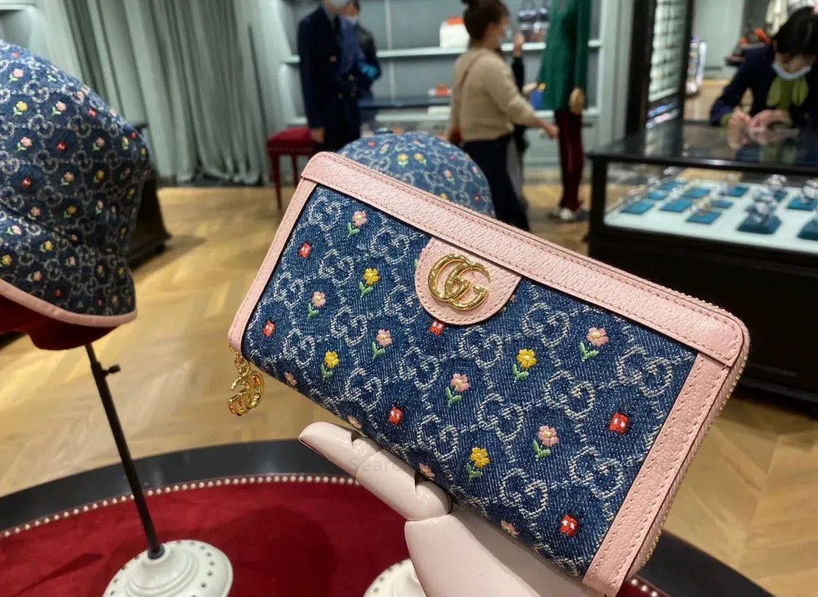 Gucci Gucci Leather Denim Long Wallet Clutch. Size ONE SIZE - 6 Thumbnail