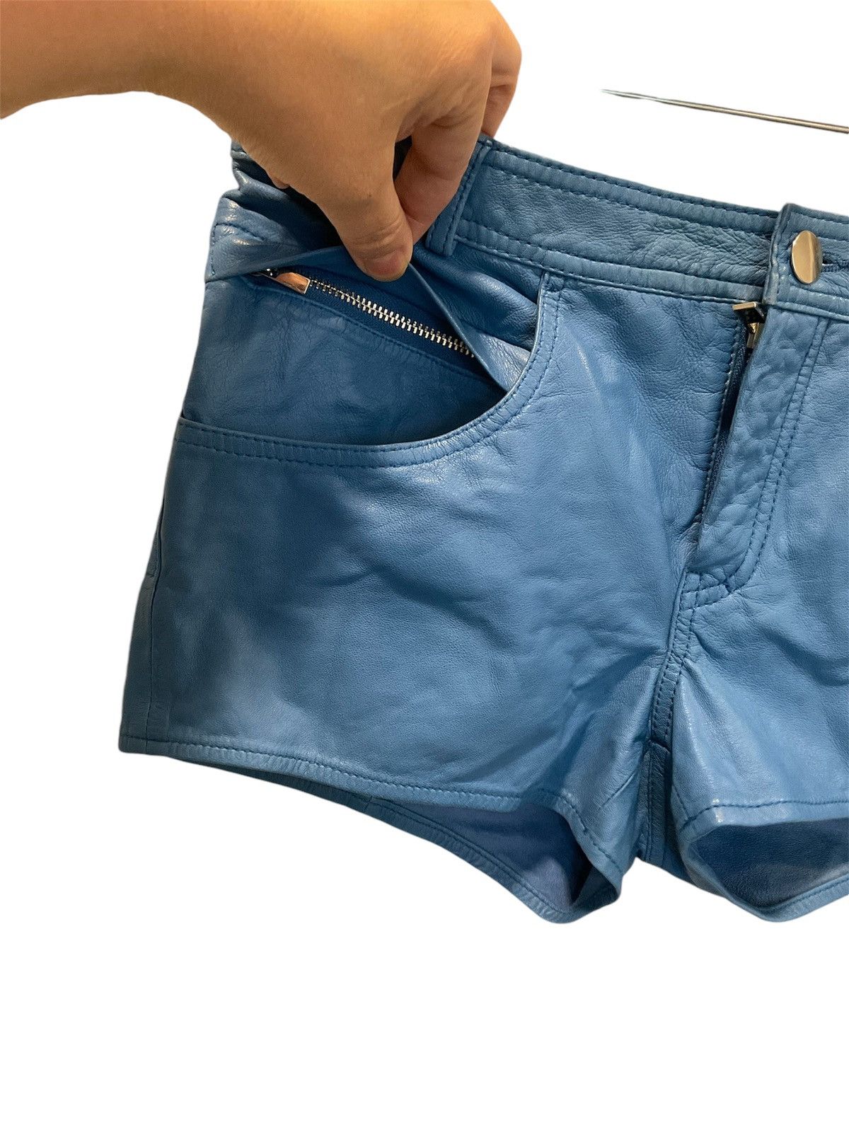 LAMARQUE LEATHER HOT SHORTS Size 25" / US 0 / IT 36 - 4 Thumbnail