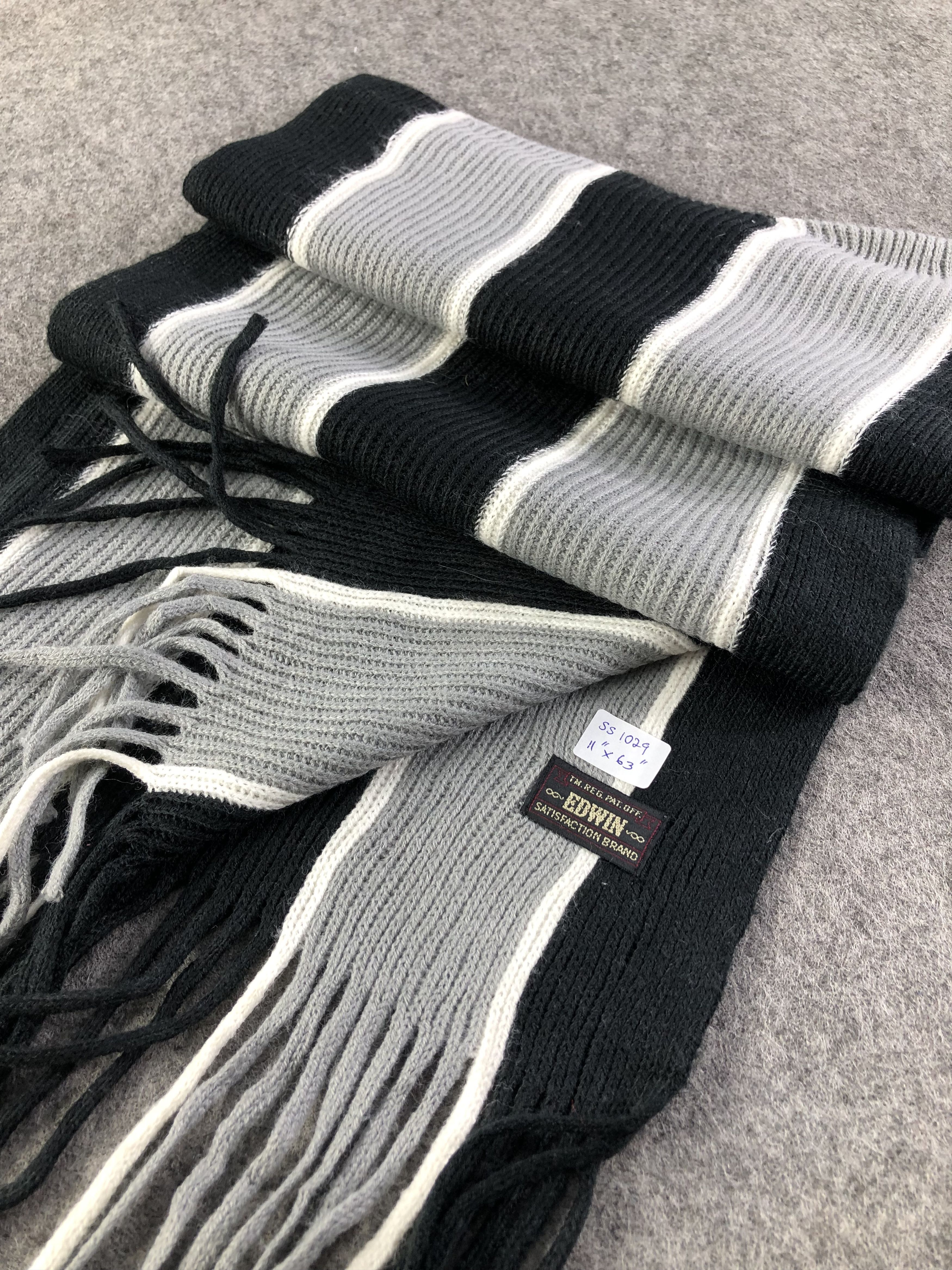 Edwin Edwin Scarf / Muffler / Neckwear Size ONE SIZE - 3 Thumbnail