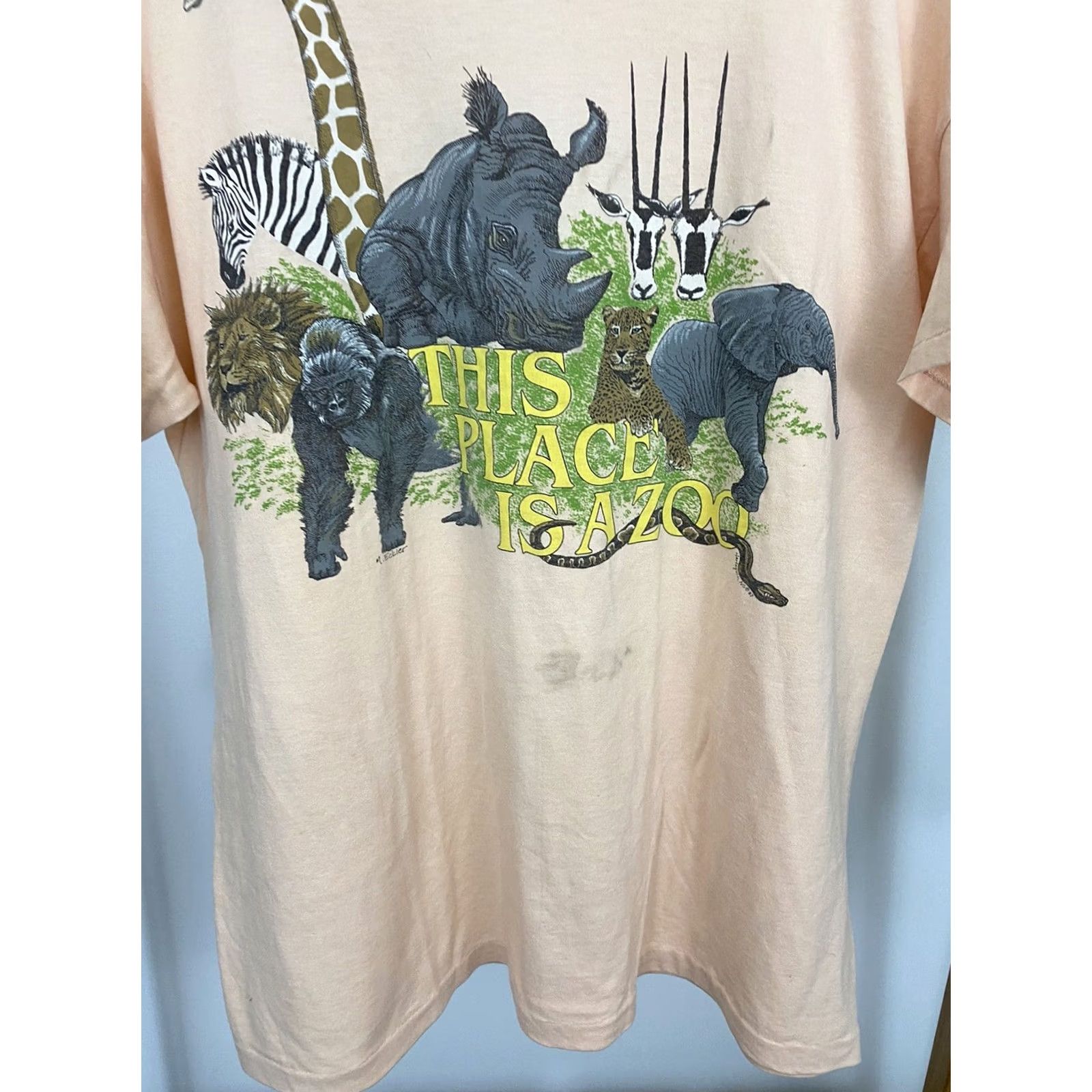 Vintage VTG 80s North Carolina Zoological Park This Place Is A Zoo Peach T-Shirt L USA Mens Harlequin Size US L / EU 52-54 / 3 - 8 Thumbnail