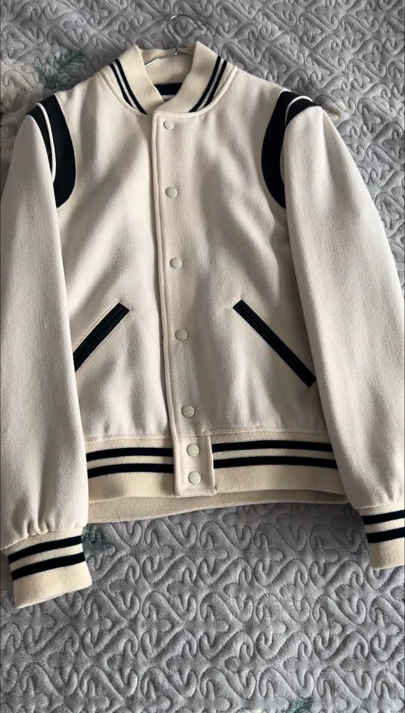 Saint Laurent Paris Saint Laurent Paris White baseball jacket Size US S / EU 44-46 / 1 - 1 Thumbnail