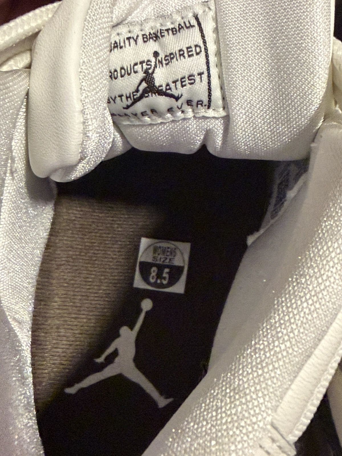 Jordan Brand Jordan 11 Retro Neapolitan Size US 8.5 / IT 38.5 - 5 Thumbnail