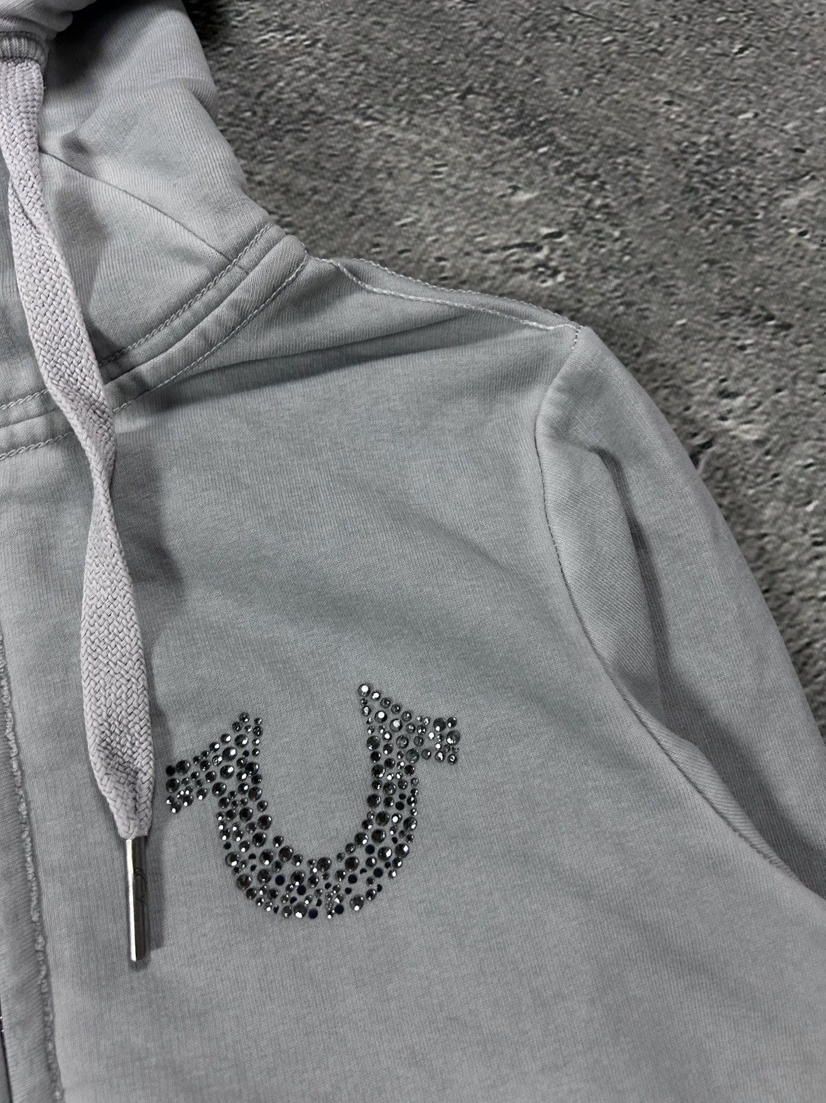 True Religion True Religion zip hoodie grey rhinestones logo horseshoe Y2K Size M / US 6-8 / IT 42-44 - 2 Thumbnail