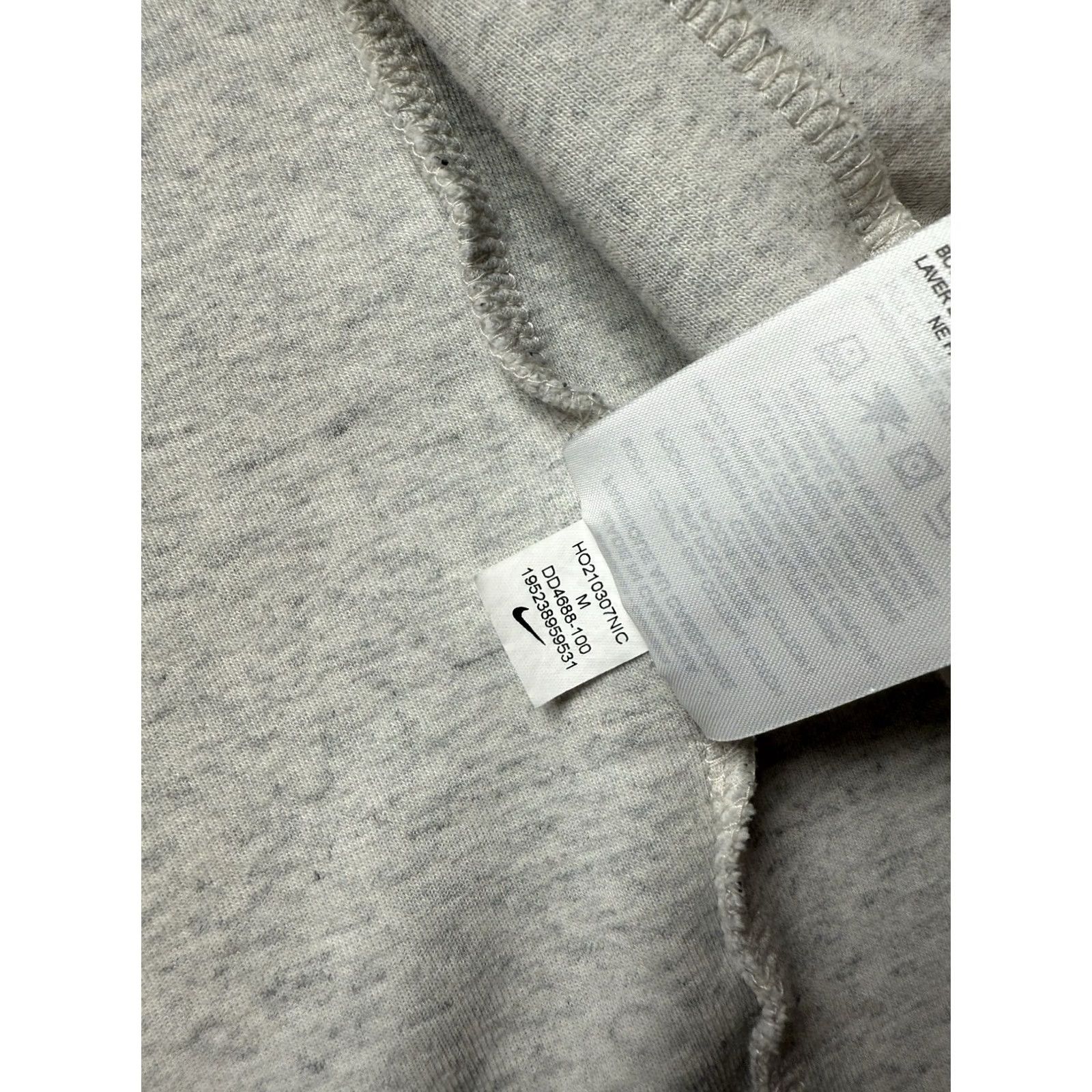 Nike Nike Tech Revival Fleece Full-Zip Grey DD4688-100 Hoodie Mens Size Medium - Vintage Condition - Good Quality - Sportswear - Sale Size US M / EU 48-50 / 2 - 7 Thumbnail
