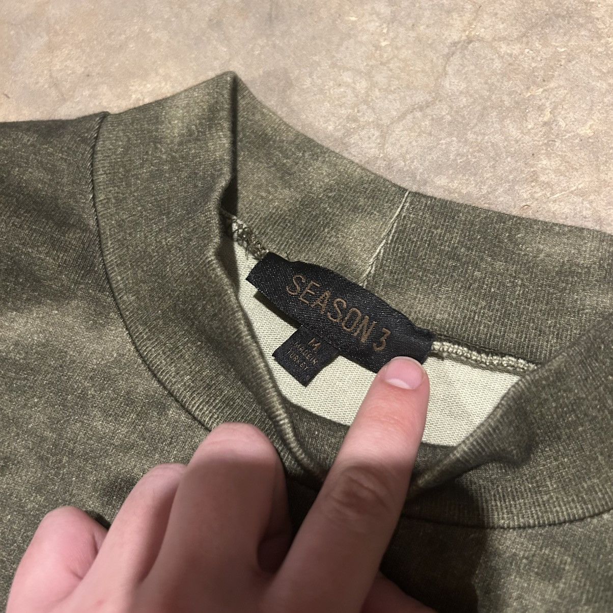 Kanye West Yeezy Season 3 Camo Moto Long Sleeve Crewneck Rare Kanye Size US M / EU 48-50 / 2 - 4 Thumbnail