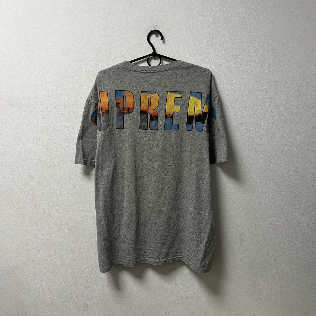 Supreme Supreme T-Shirt Big Logo Size L Size US L / EU 52-54 / 3 - 1 Thumbnail