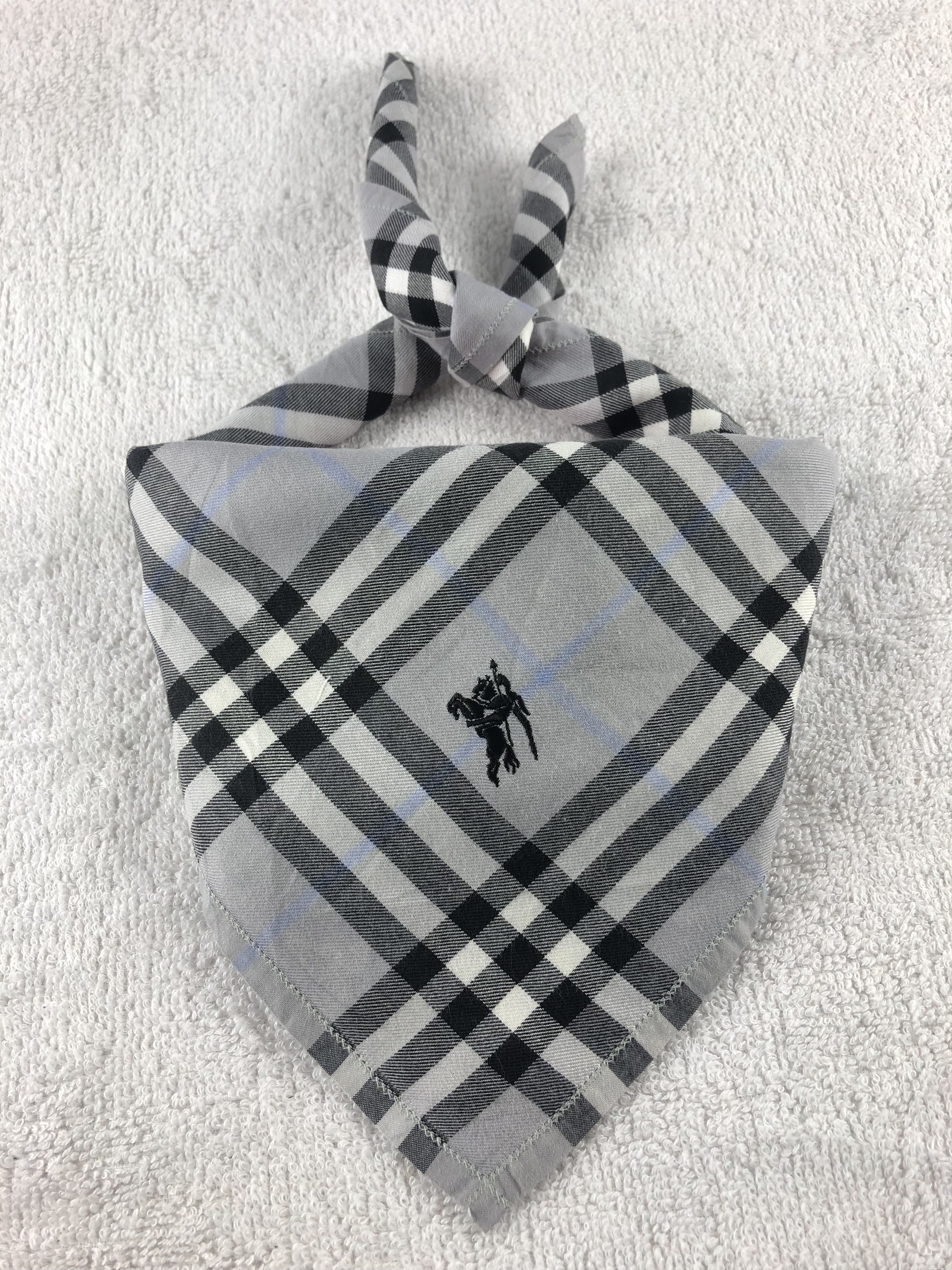 Burberry Burberry Handkerchief / Bandana / Neckerchief Size ONE SIZE - 2 Thumbnail