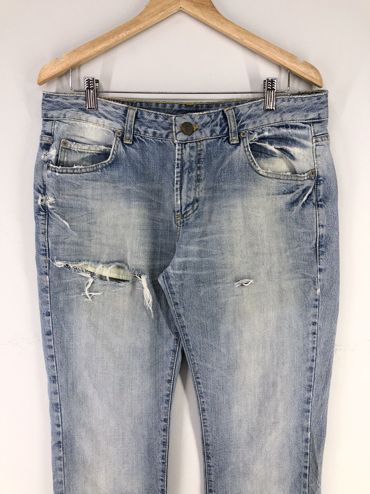 Zara Zara Regular Fit Skull Distressed Faded Blue Jeans Size US 34 / EU 50 - 3 Thumbnail