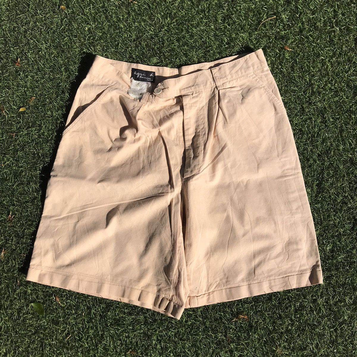 Designer × agnes b. Vintage Agnes B France Short pants khaki khakis beige Size US 34 / EU 50 - 12 Thumbnail