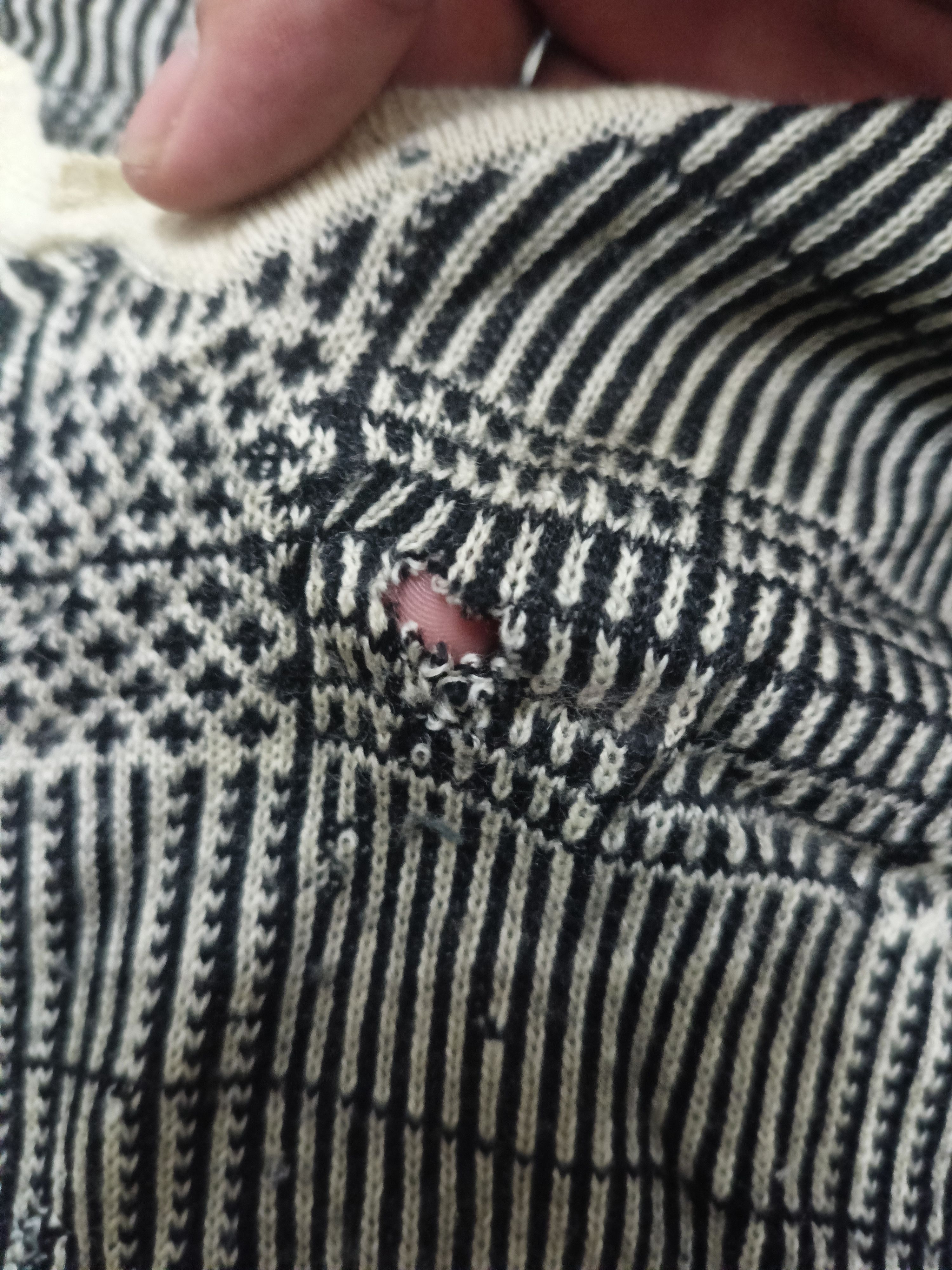 Sputnik 1985 Rare Design Sputnik Wool distressed Knitwear Japanese Size US M / EU 48-50 / 2 - 9 Thumbnail
