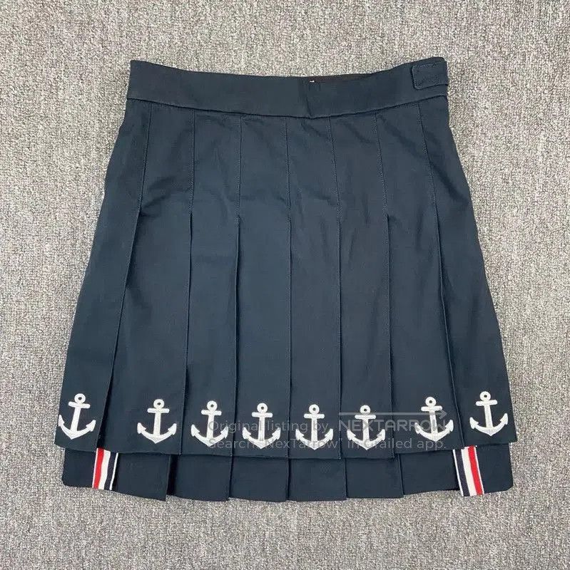 Thom Browne Thom Browne Black Cotton Pleated Skirt . Size 27" / US 4 / IT 40 - 1 Thumbnail