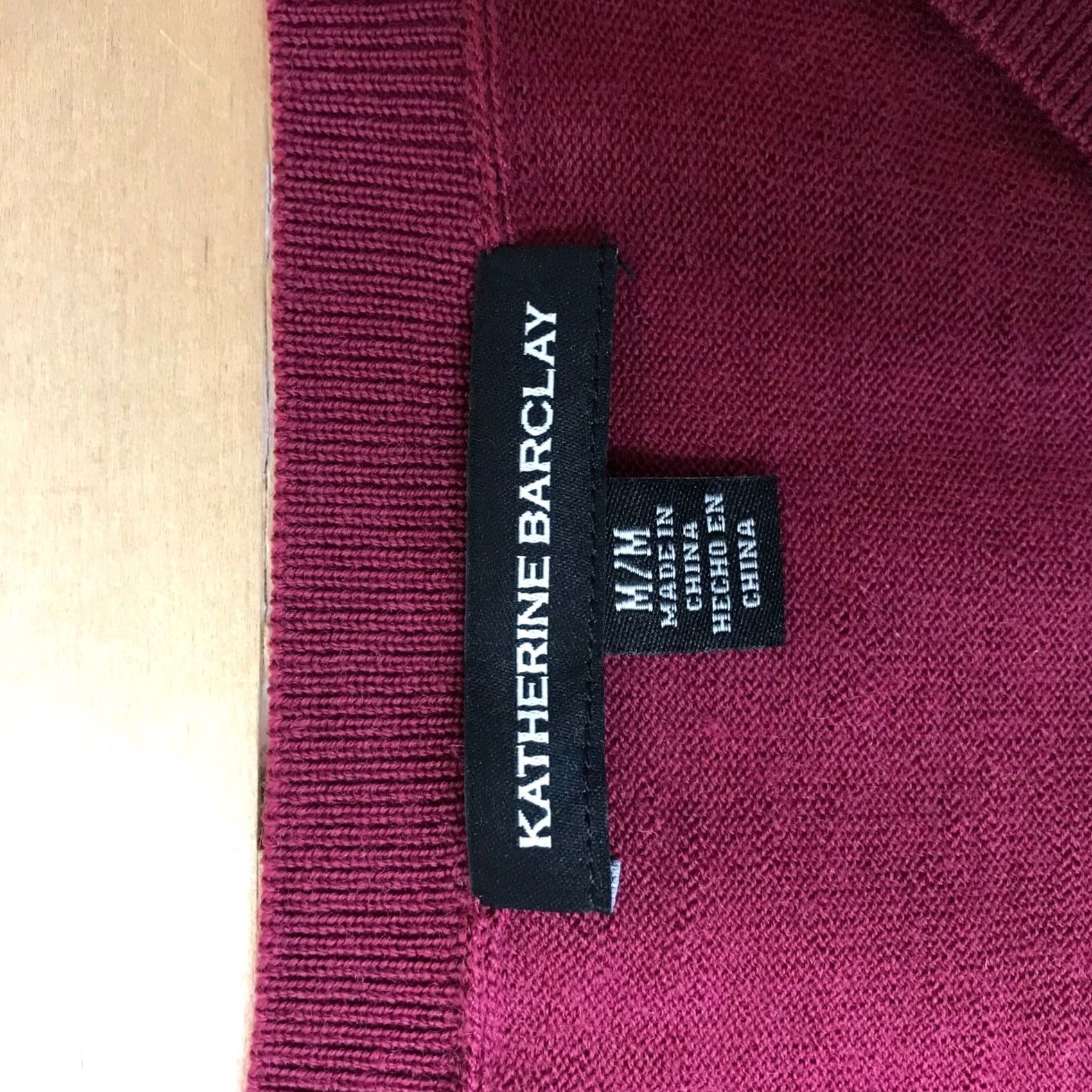 Vintage KATHERINE BARCLAY Women's M Merino Wool V Neck Long Sleeve Sweater Burgundy Size M / US 6-8 / IT 42-44 - 7 Thumbnail