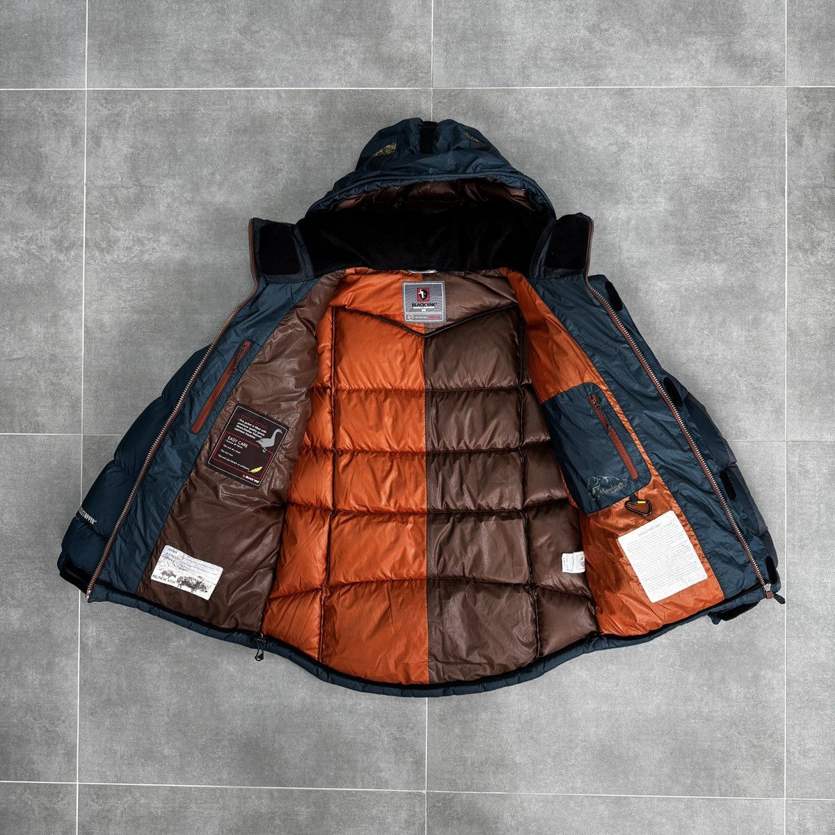 BLACKYAK Black Yak Namaste Extreme Peak Puffer Down Jacket Gorpcore Size US S / EU 44-46 / 1 - 10 Thumbnail