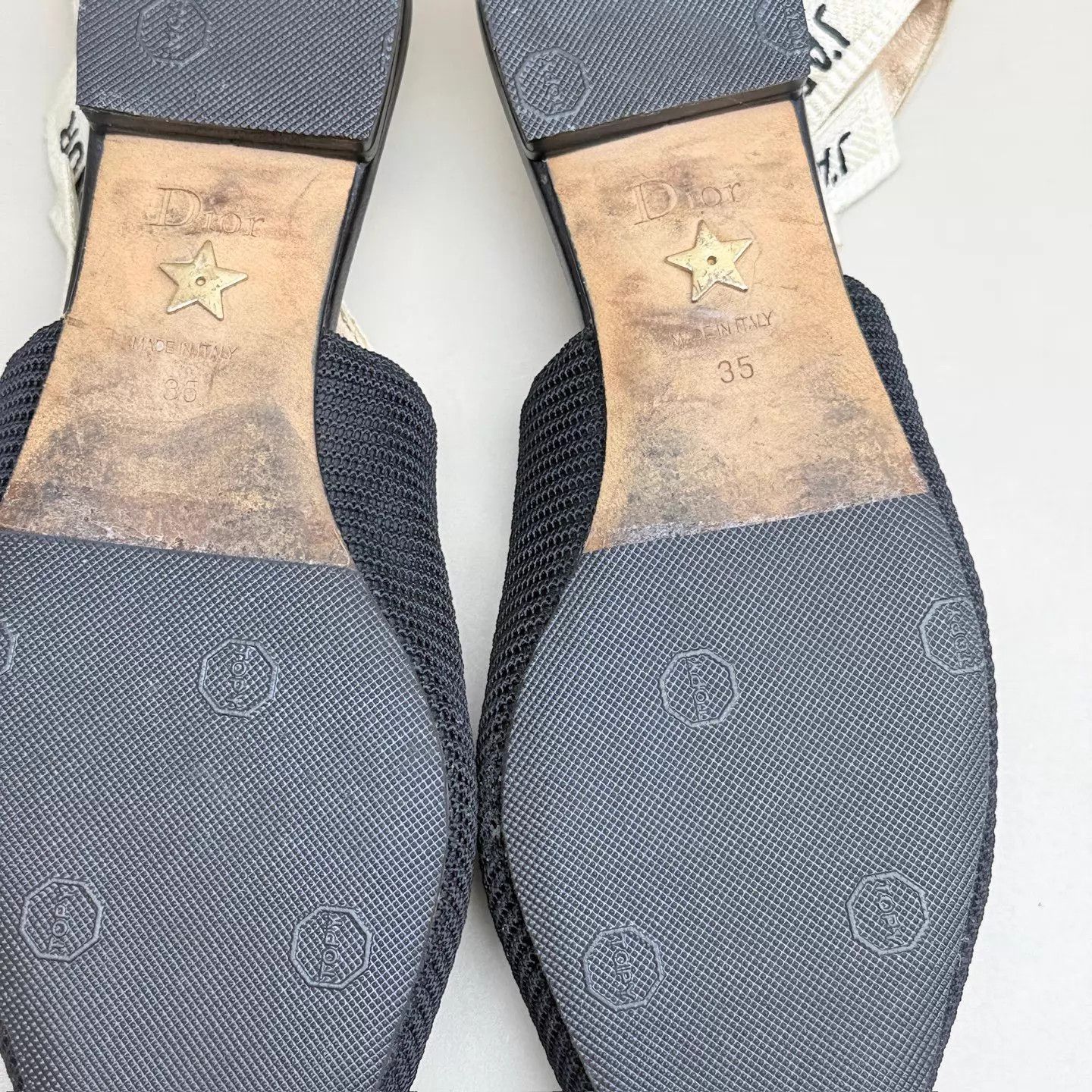 Dior Dior B&W Logo Embroidered Low-Heel Pumps 35 95 New Size US 4.5 / IT 34.5 - 7 Thumbnail