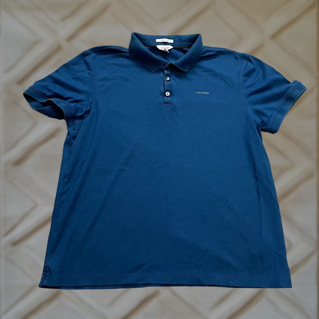 Calvin Klein Calvin Klein Polo Shirt Mens Medium Blue Logo Liquid Touch Golf Collared Rugby Shirt Size US M / EU 48-50 / 2 - 1 Thumbnail