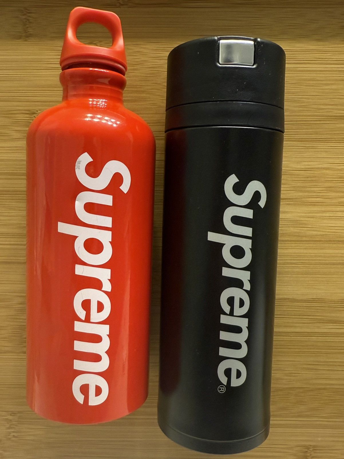 Supreme 1 Supreme Sigg Traveler and 1 Supreme Stainless Steel Mug Size ONE SIZE - 1 Thumbnail