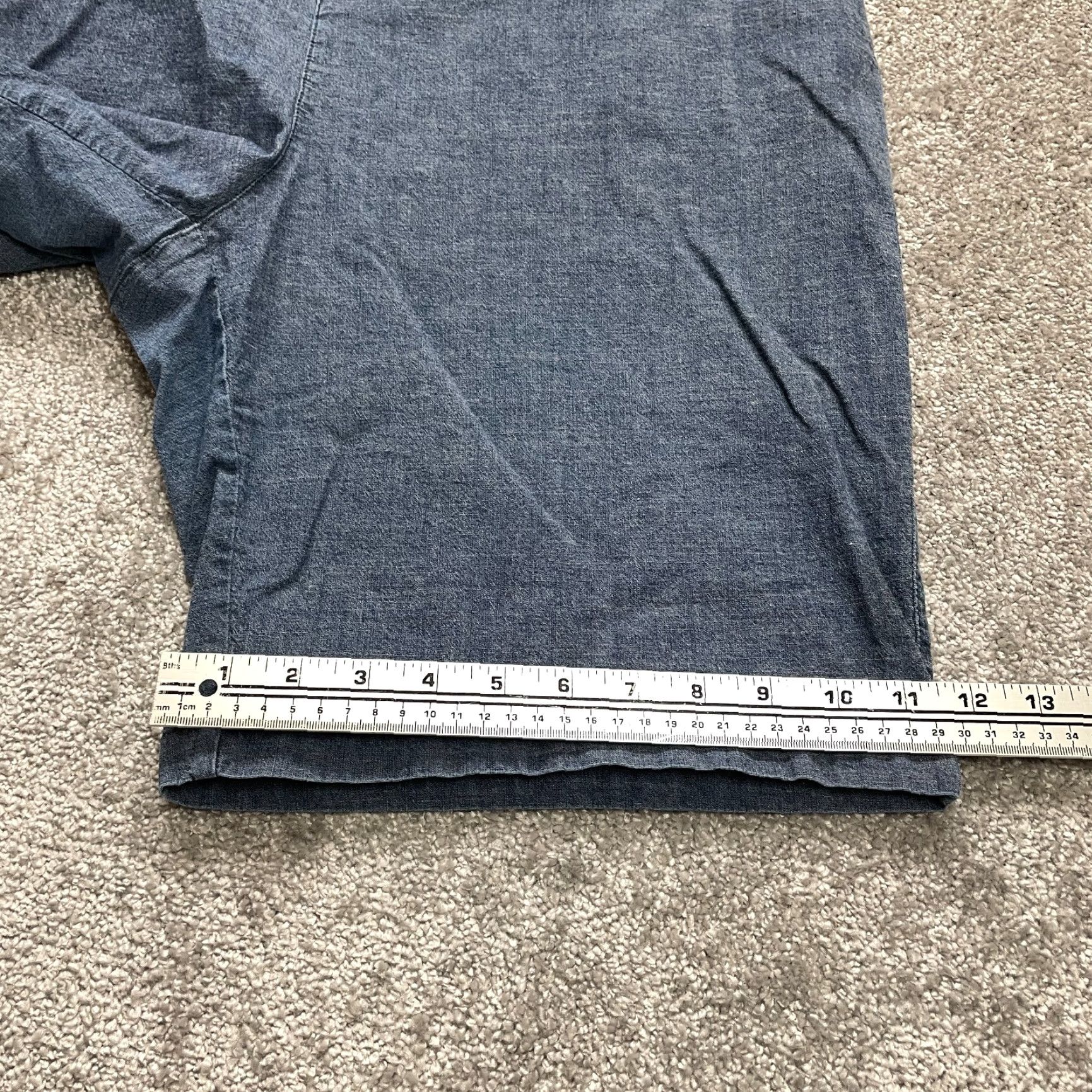 Croft & Barrow Croft & Barrow Bermuda Shorts womens 18 Blue Chambray Stretch Classic Fit 10" Inseam Casual, Workwear, Activewear, 90s USA Mens Womens Girls Size 25" / US 0 / IT 36 - 2 Thumbnail