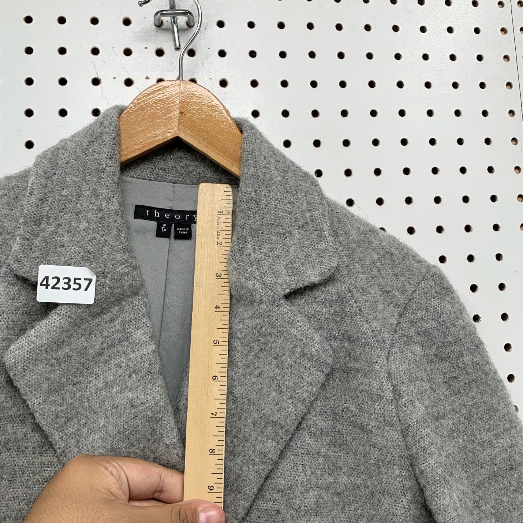 Theory VINTAGE Theory Blazer S Gray Alpaca Wool Casual Button Front Womens Size S / US 4 / IT 40 - 5 Thumbnail