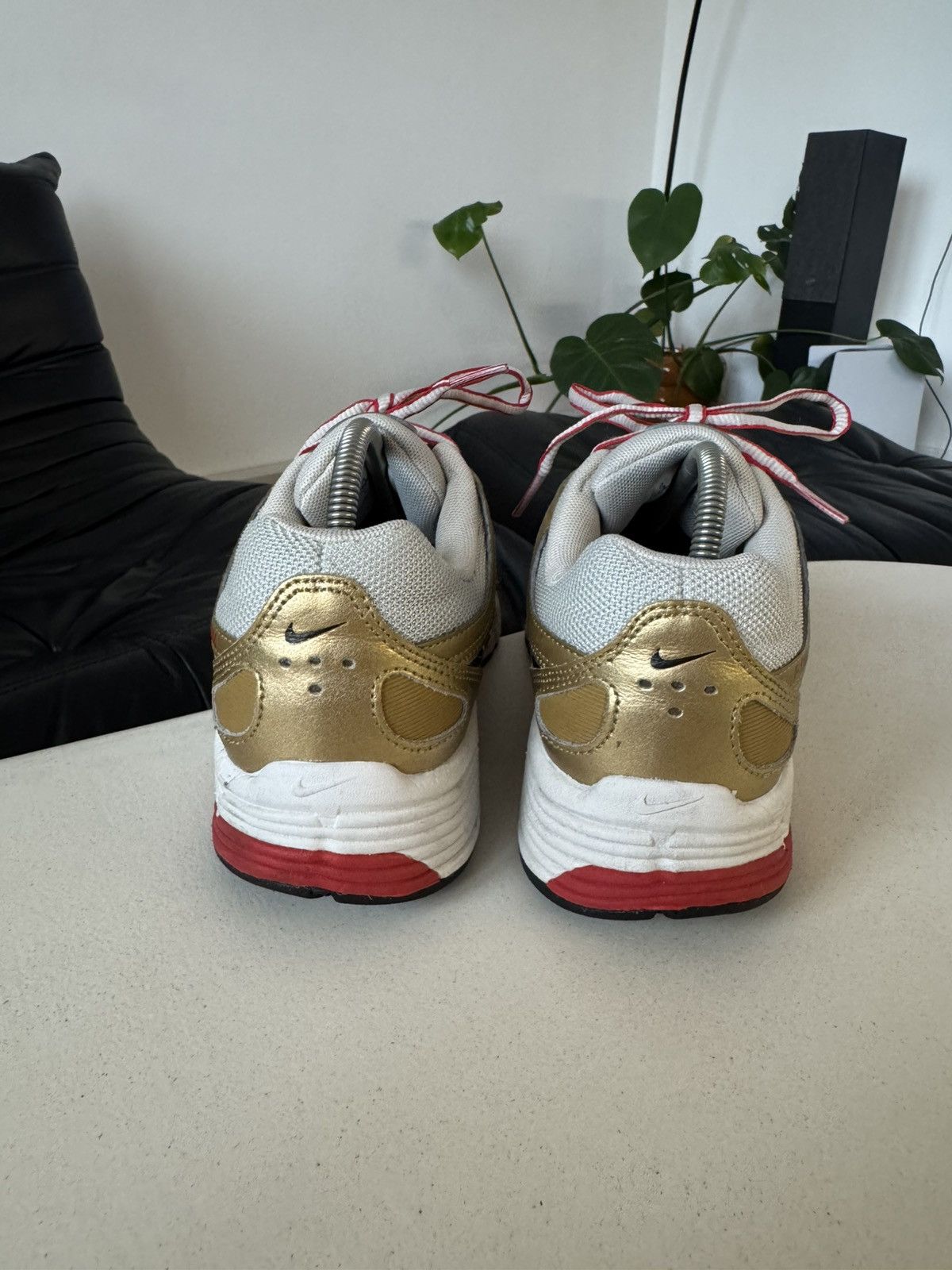 Nike Nike P-6000 Rare Gold Low Sneakers Hype Streetwear Swoosh Size US 7.5 / IT 37.5 - 7 Thumbnail