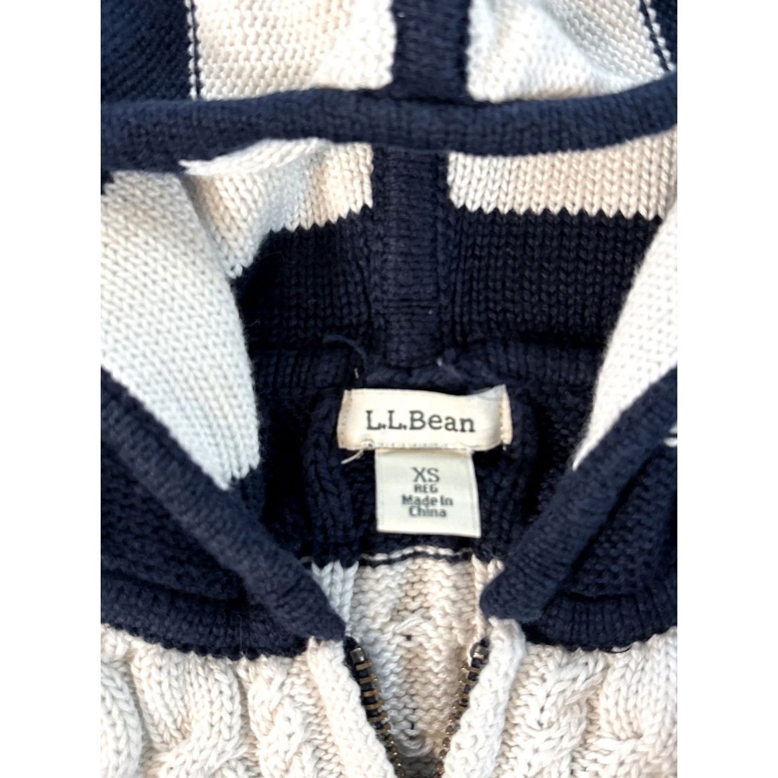 Vintage VINTAGE LL Bean Cardigan Sweater Womens XS Hooded Striped Chunky-Knit Blue Crew Neck Long Sleeve Cotton Regular Size Womens XS Size XS / US 0-2 / IT 36-38 - 4 Thumbnail