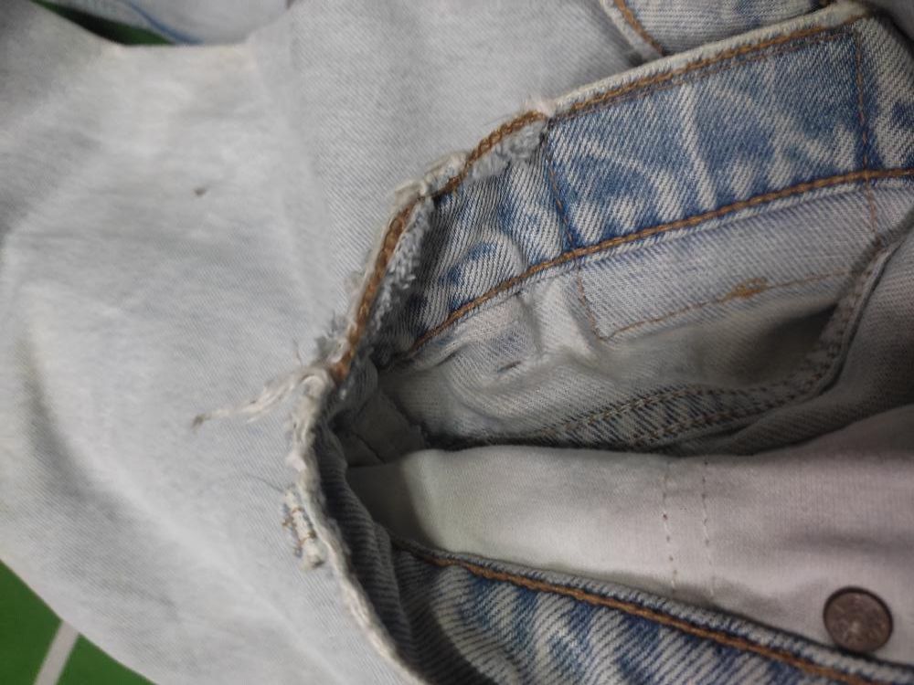 Levi's × Vintage VINTAGE LEVI’S DISTRESSED JEANS Size US 42 / EU 58 - 13 Thumbnail