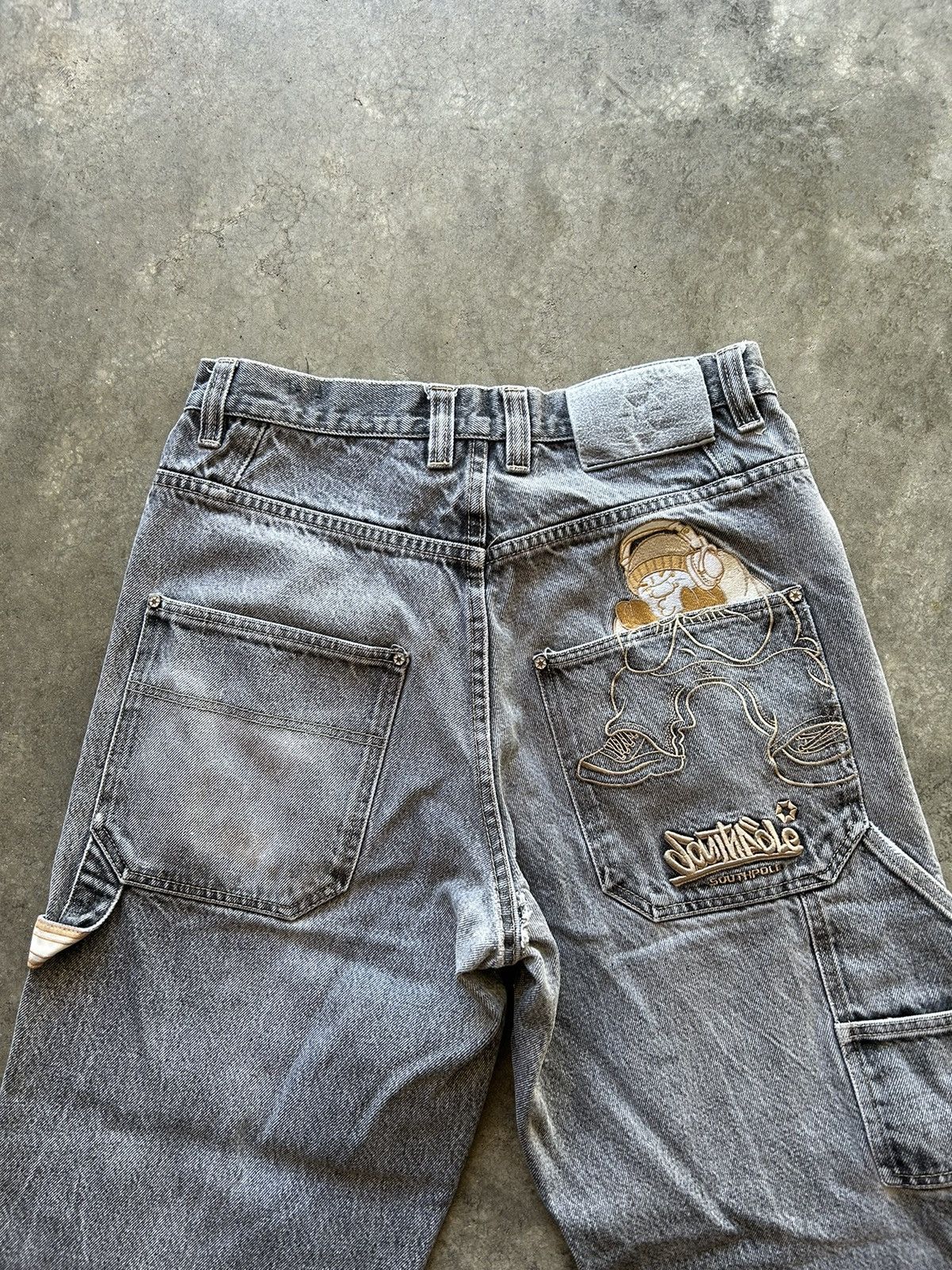 image of Southpole Denim Y2K Jeans Size 32 Skater in Grey, Men's